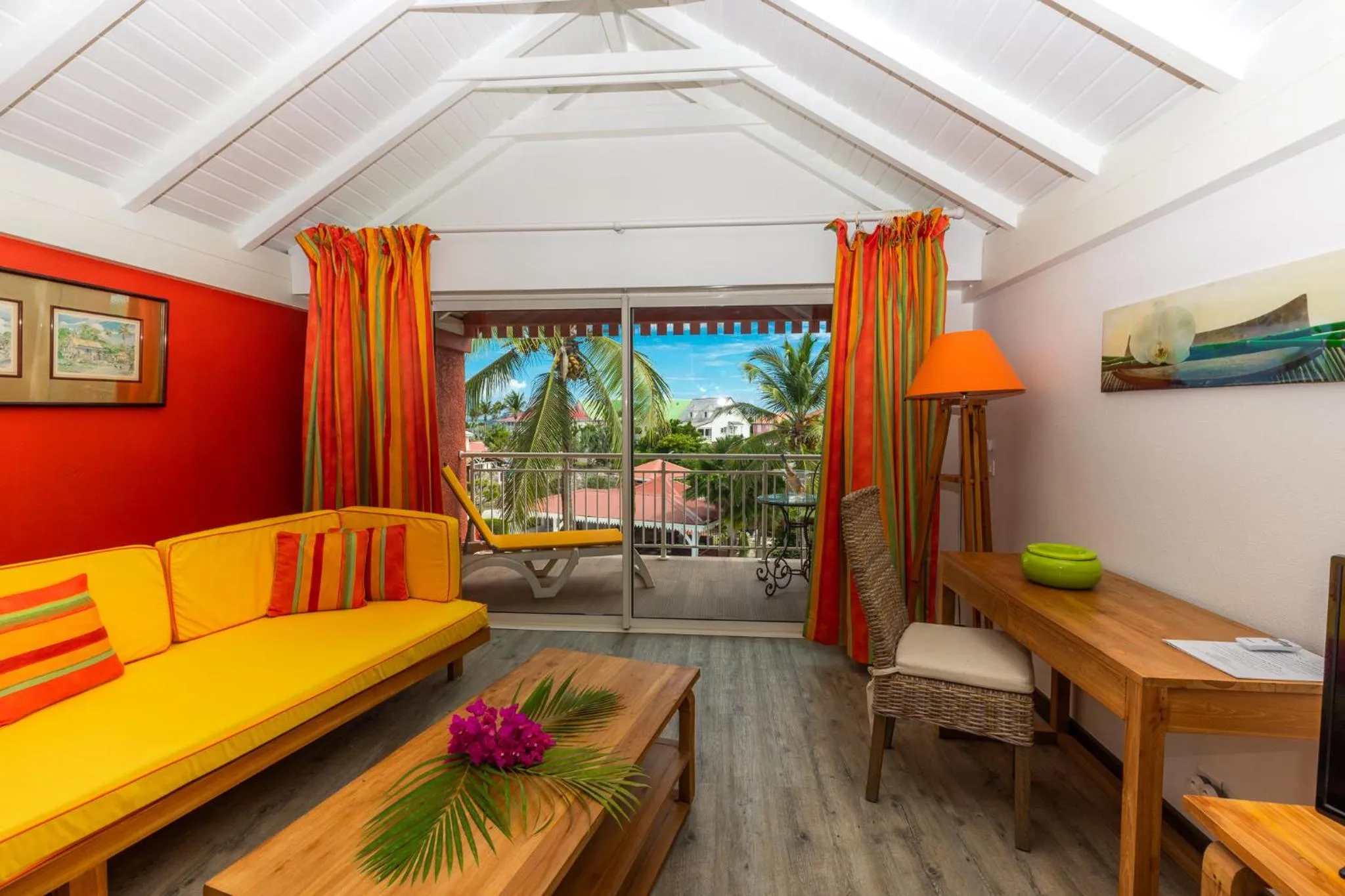 Balcony/Terrace in Orient Bay Palm Court Residence 4 Stars