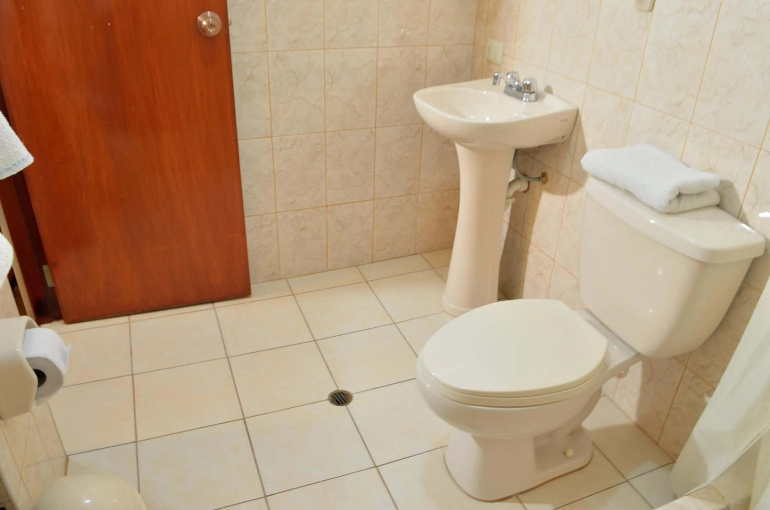 Primavera Plaza Hotel