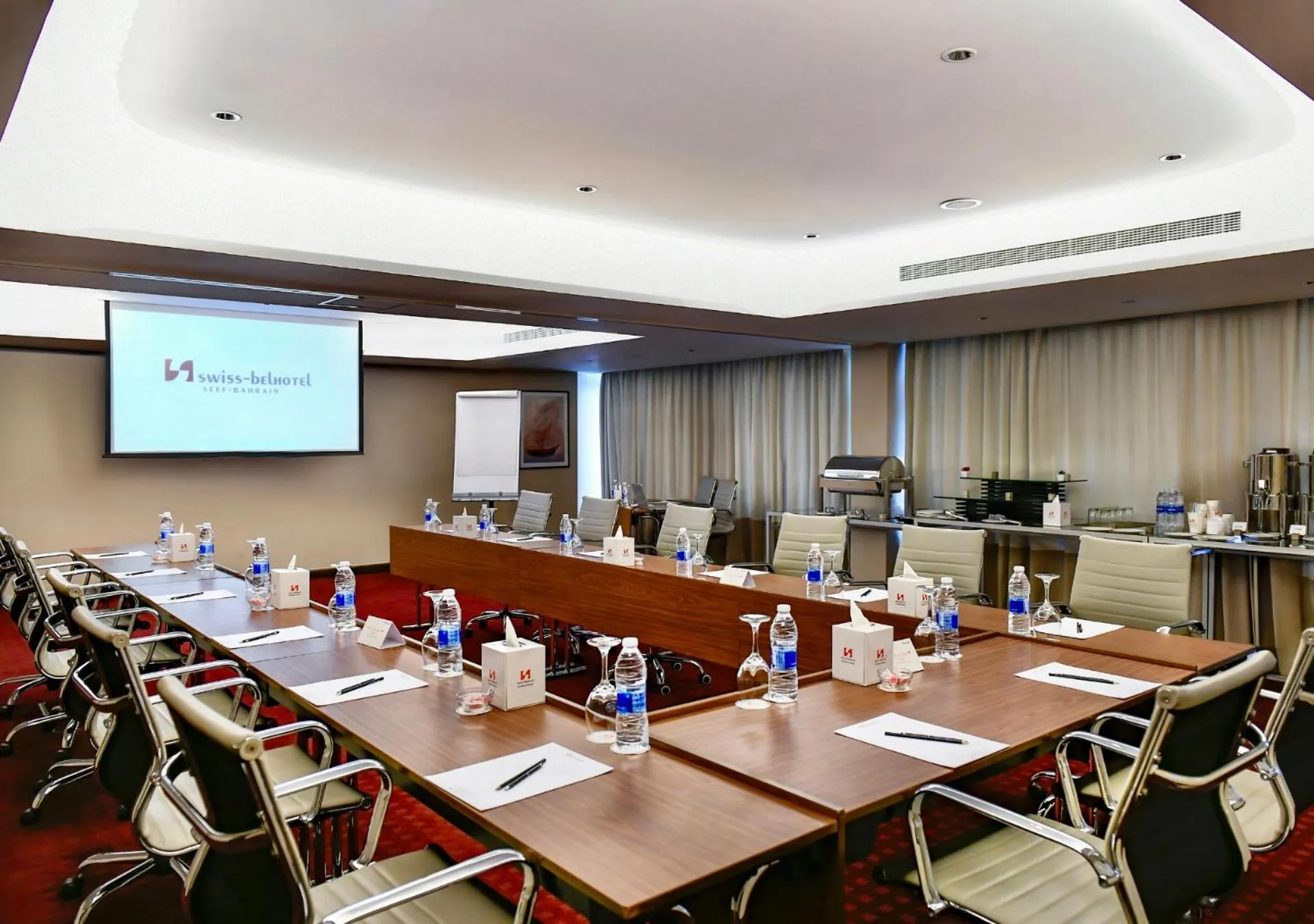 Meeting/conference room in Swiss-Belhotel Seef Bahrain