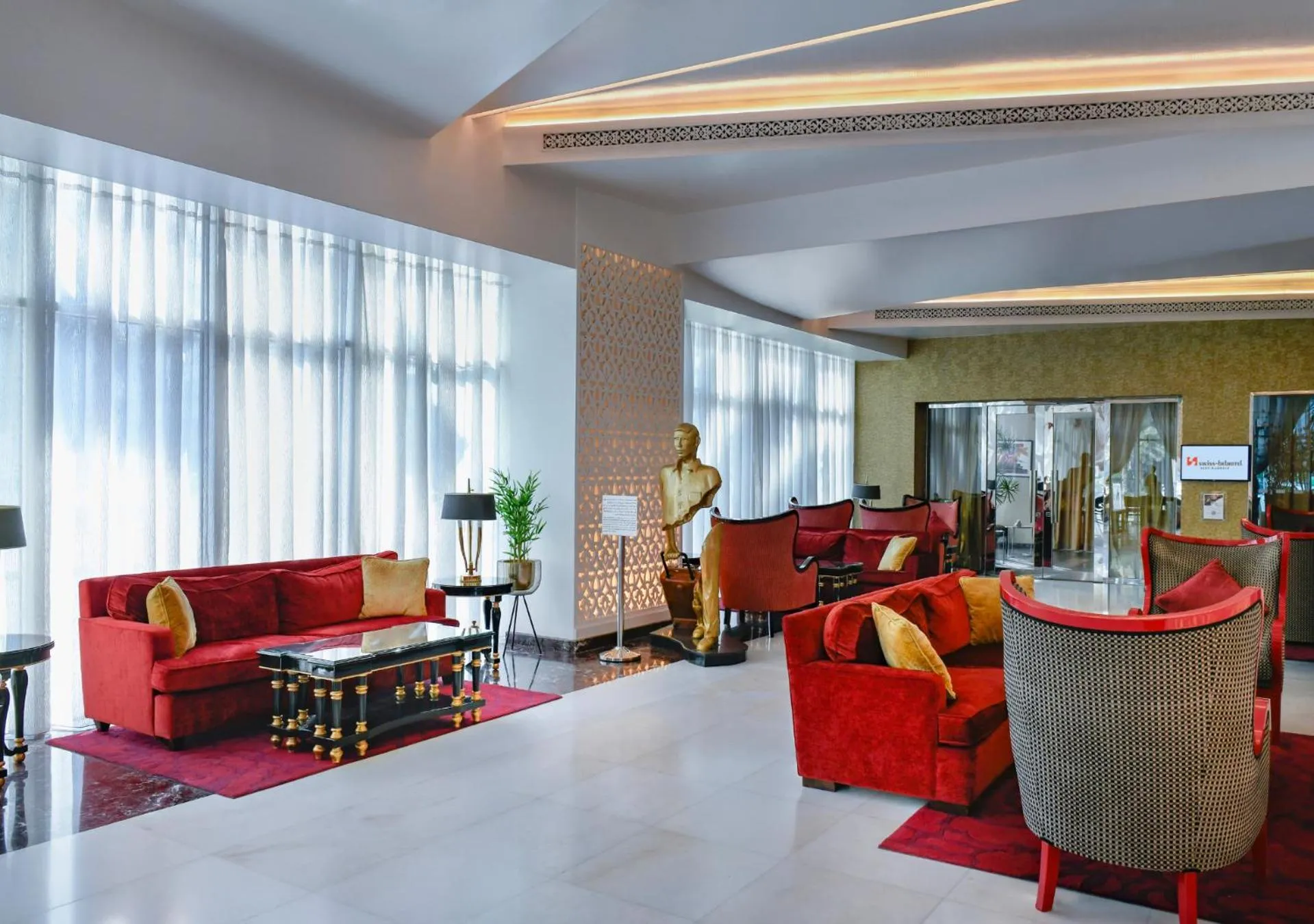 Lobby or reception in Swiss-Belhotel Seef Bahrain