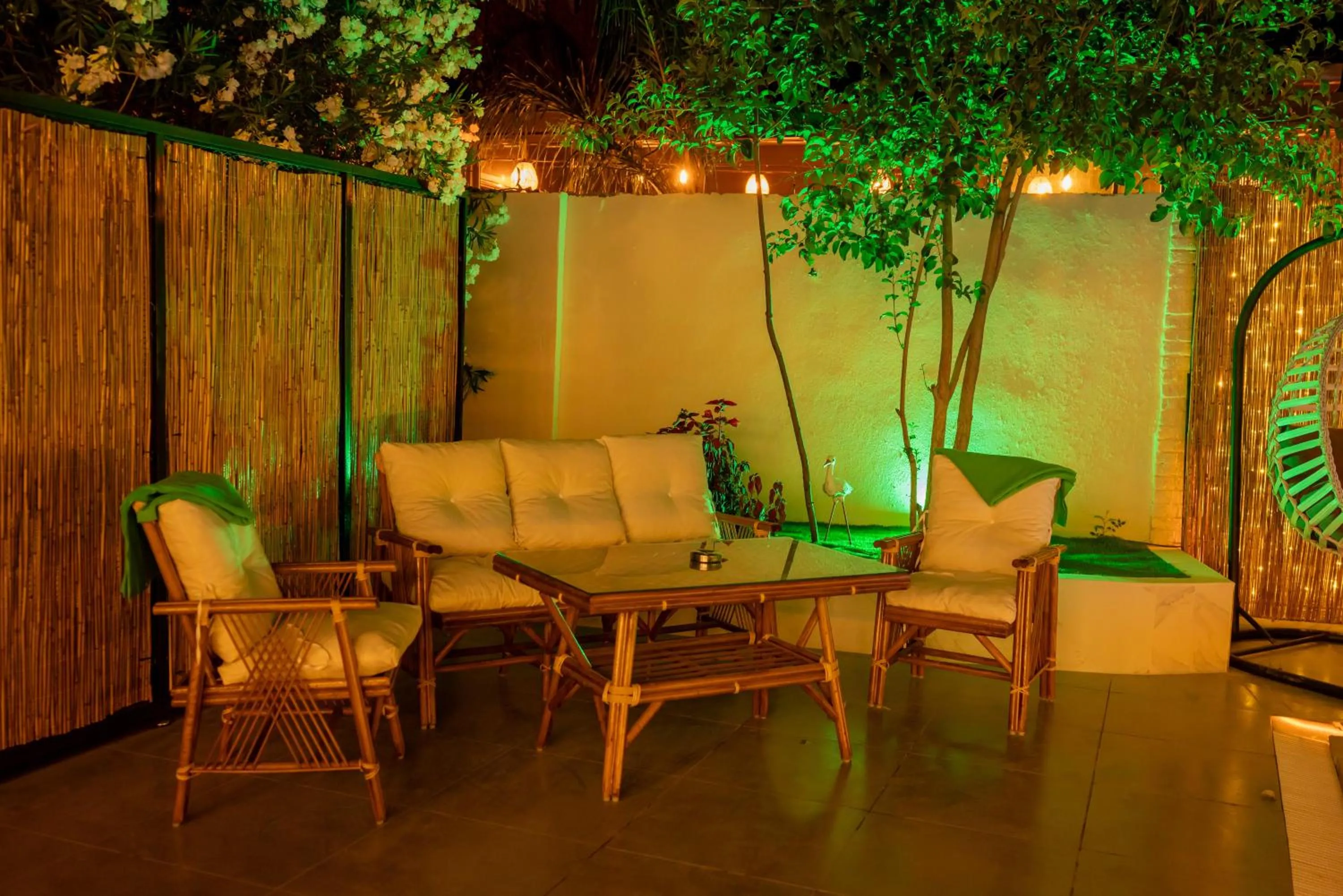 Patio, Seating Area in Arikan Inn Hotel