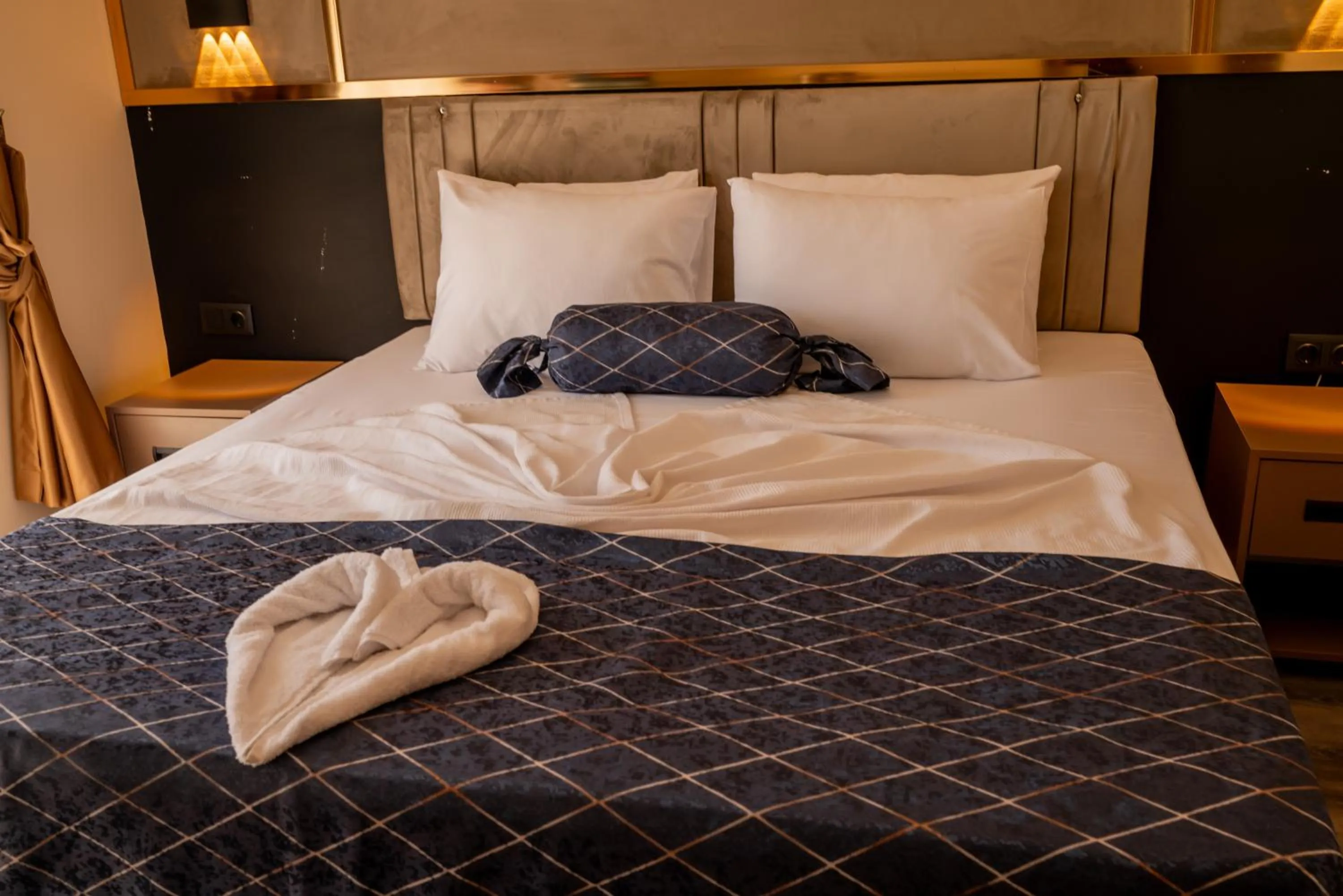 Bedroom, Bed in Vois Kemer Hotel & SPA