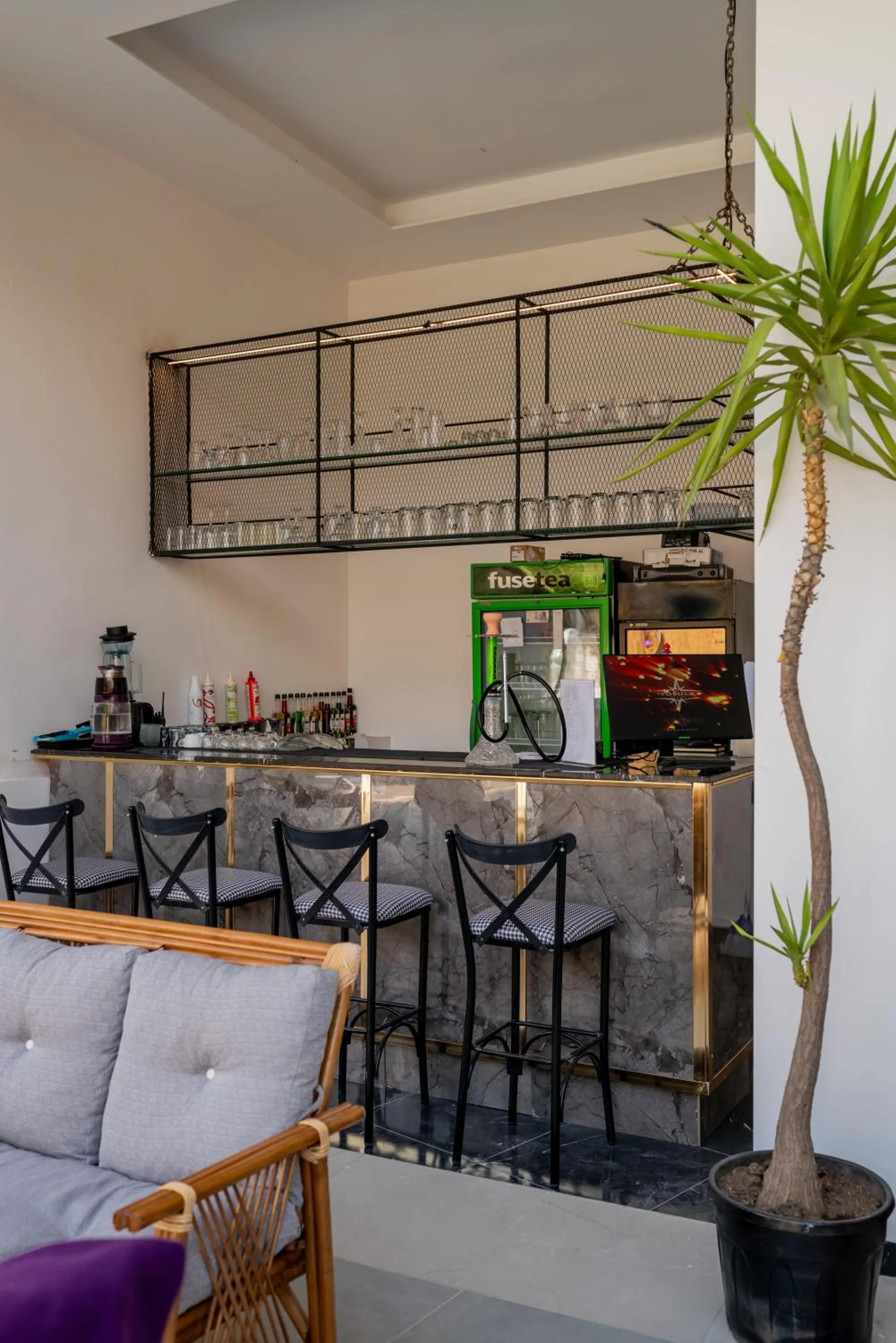 Food and drinks in Vois Kemer Hotel & SPA