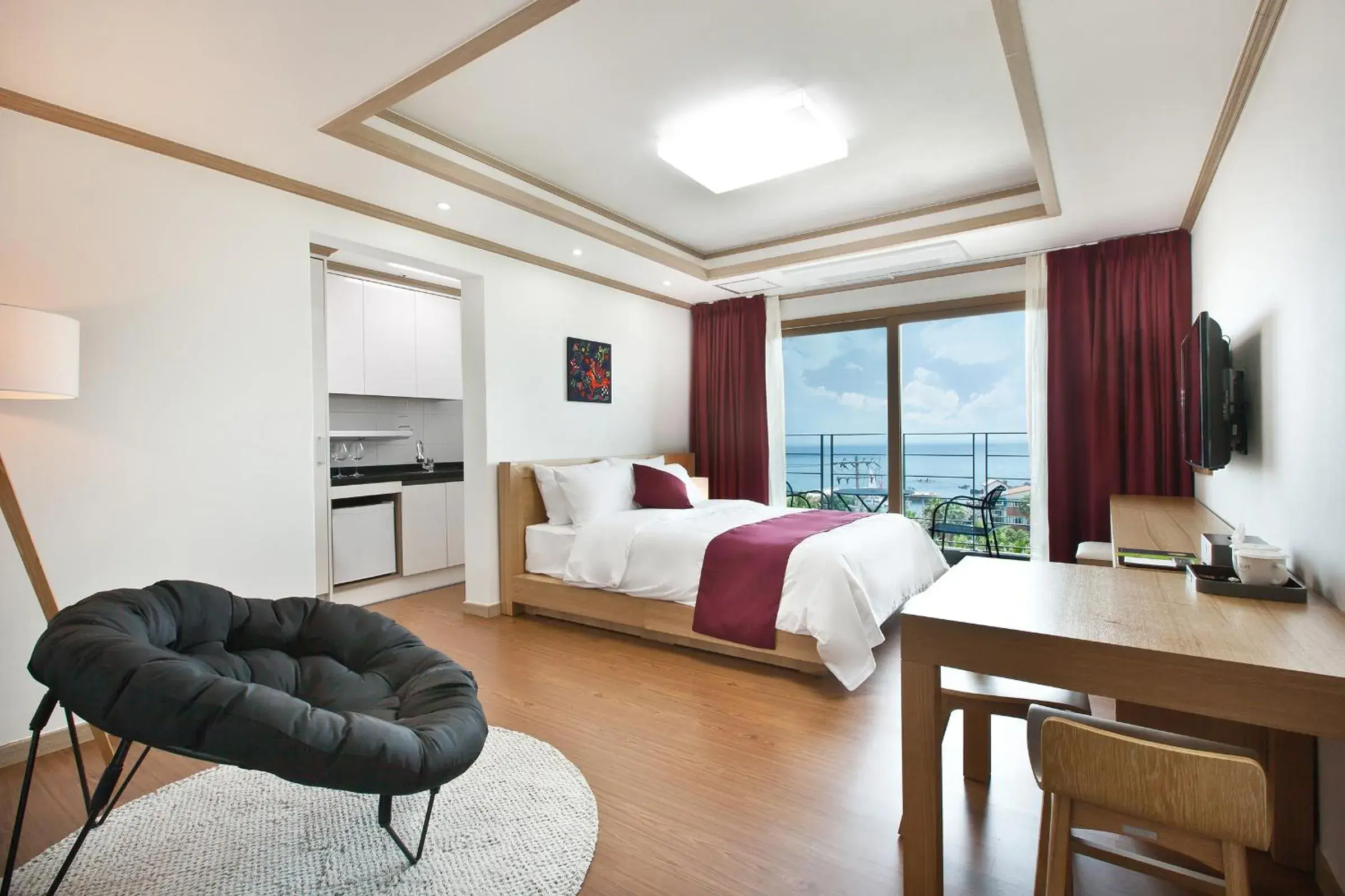 Deluxe Double Room in Familia Hotel Deluxe Double Room in Familia Hotel