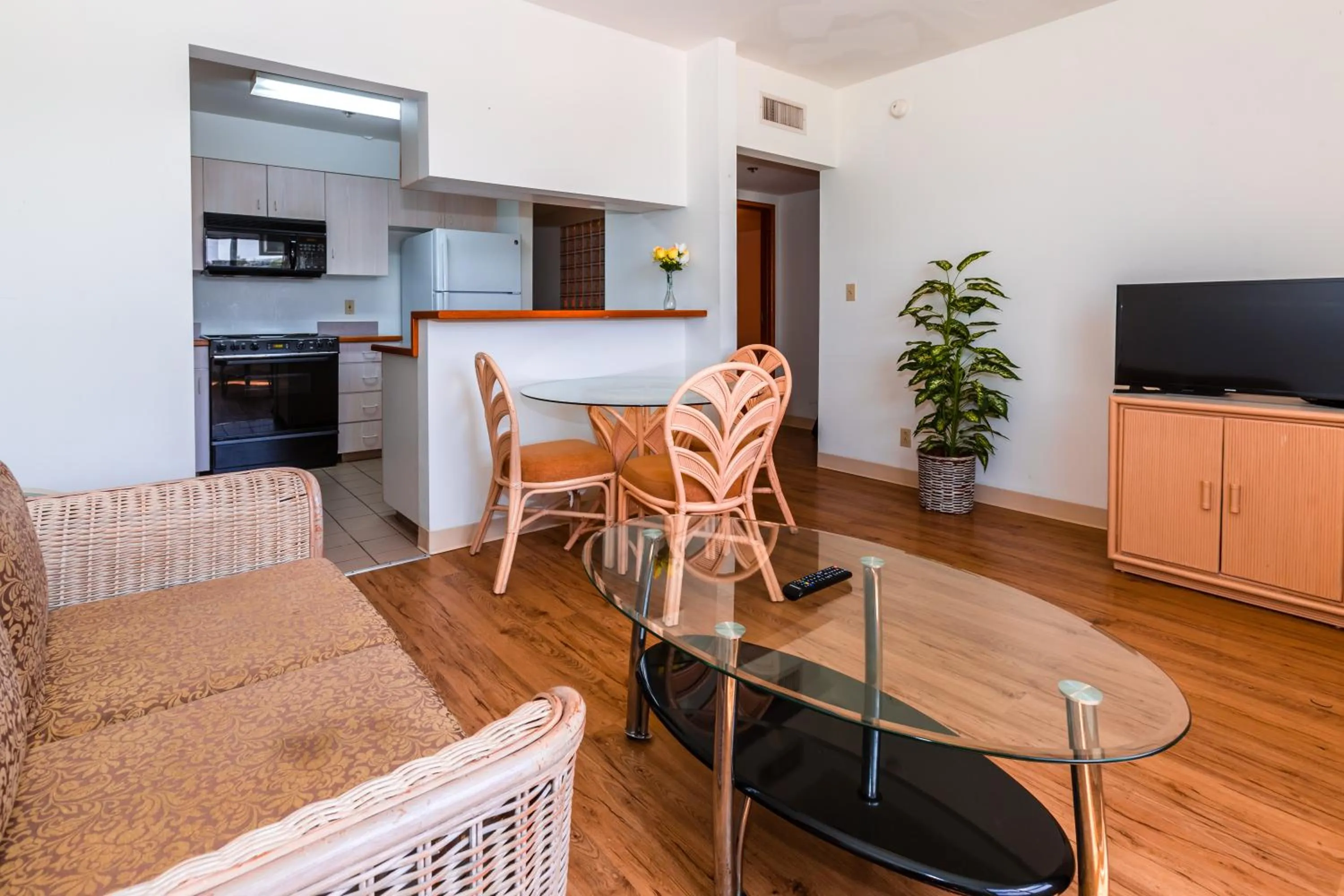 Living room in Alupang Beach Tower
