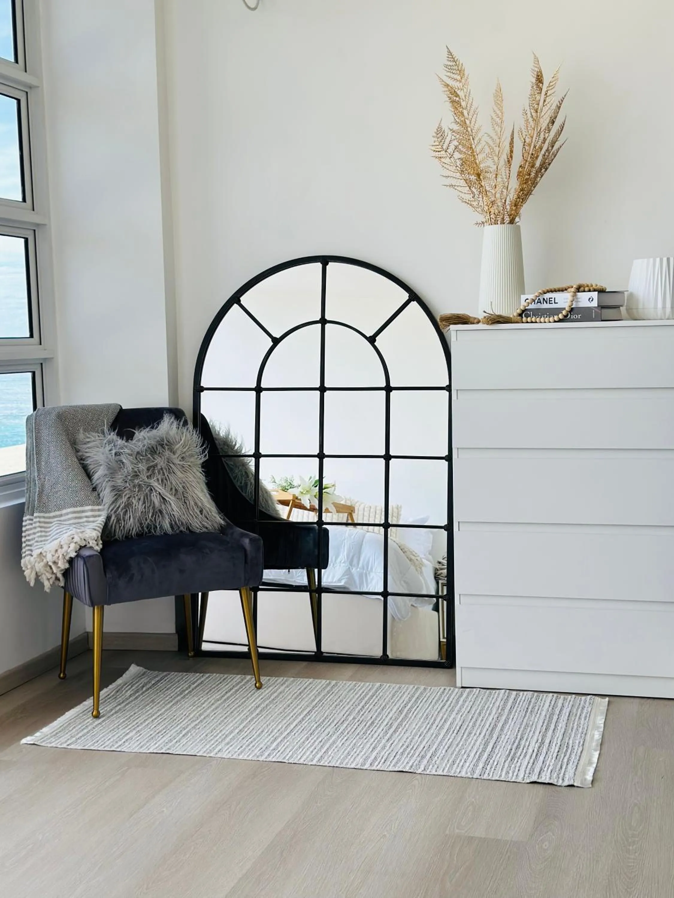 Lazzlla beach front apartments