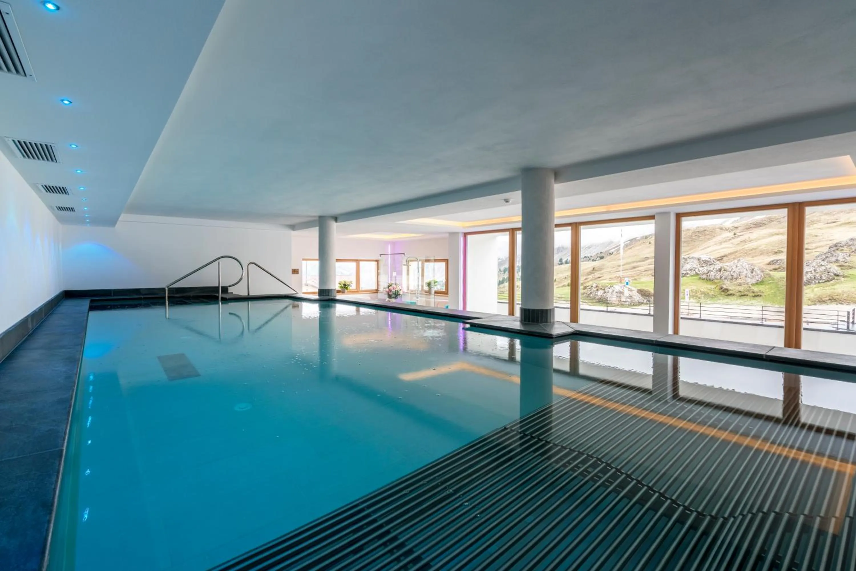 Swimming pool in Passo Sella Dolomiti Mountain Resort