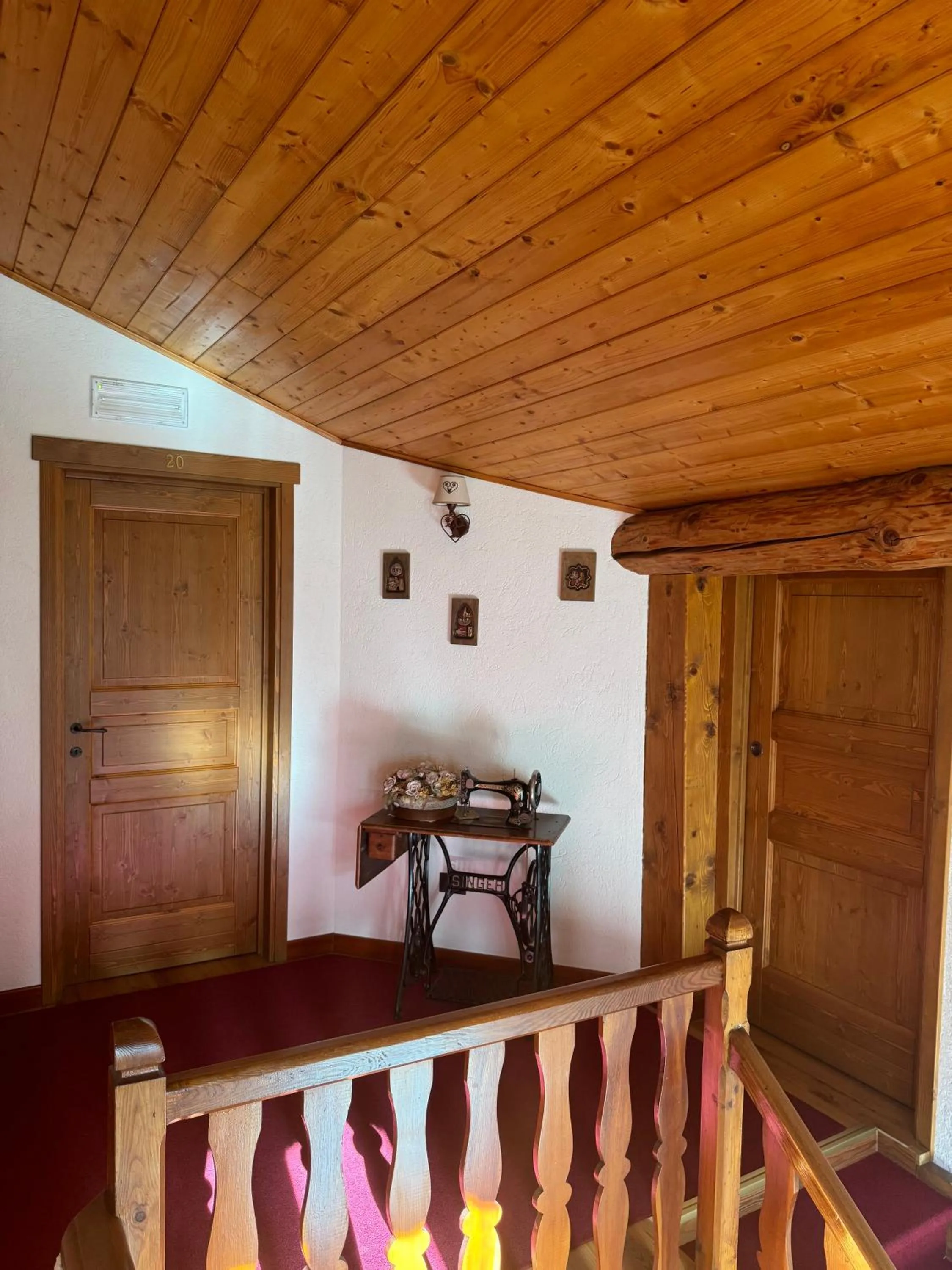 Seating area in Hotel Aiguille Noire
