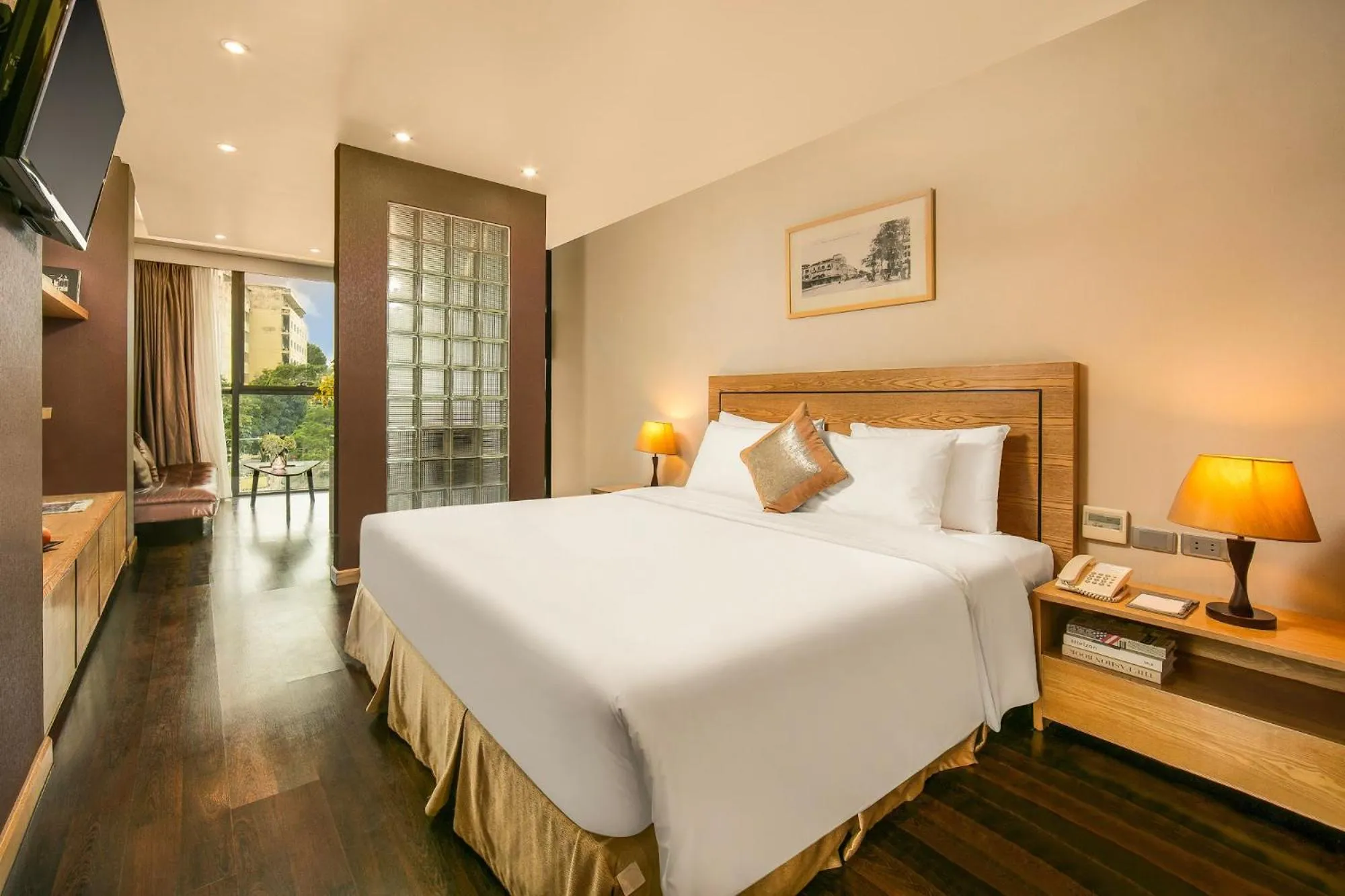 Bed in Parkside Sunline Hotel