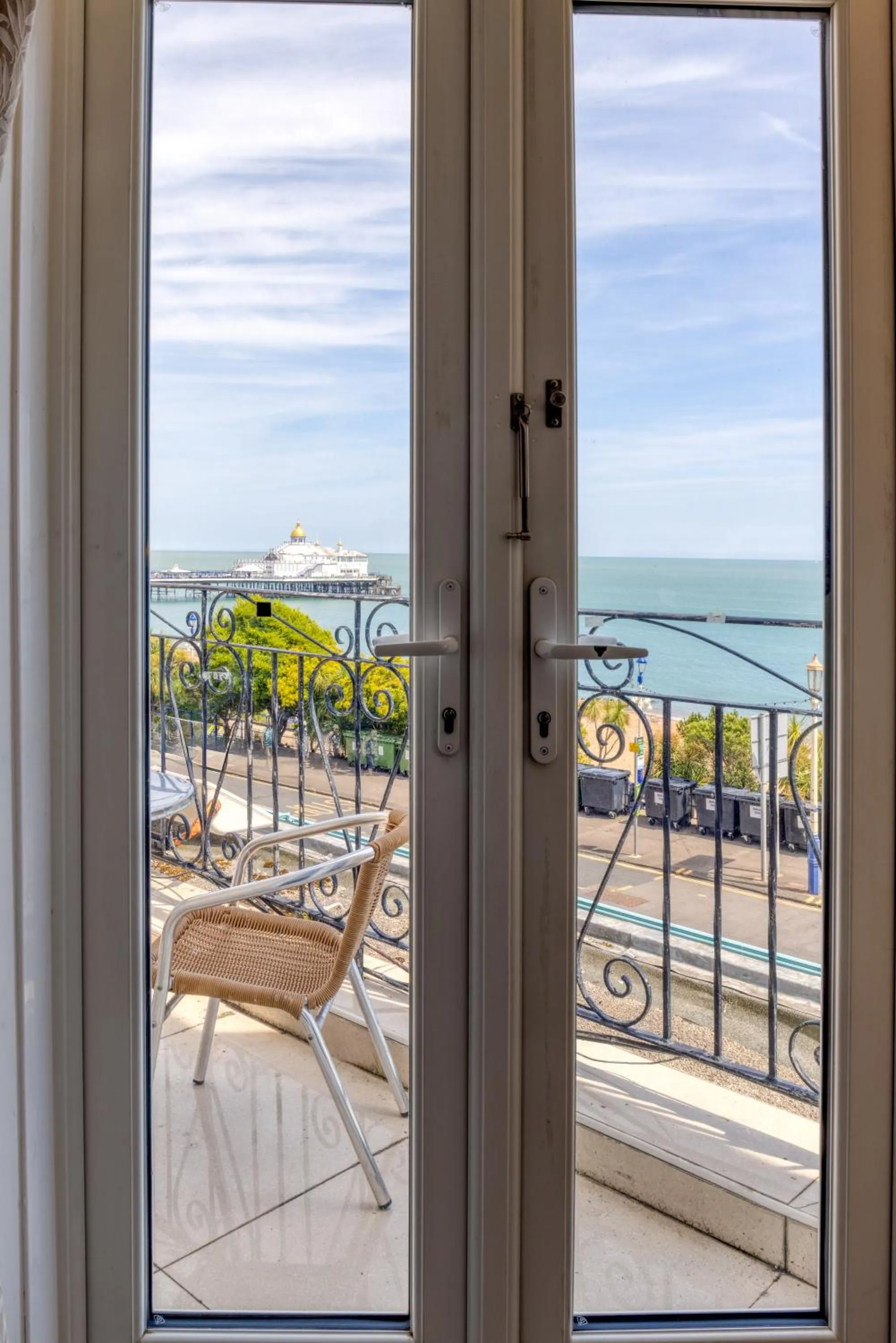 Balcony/Terrace in The Cumberland Hotel