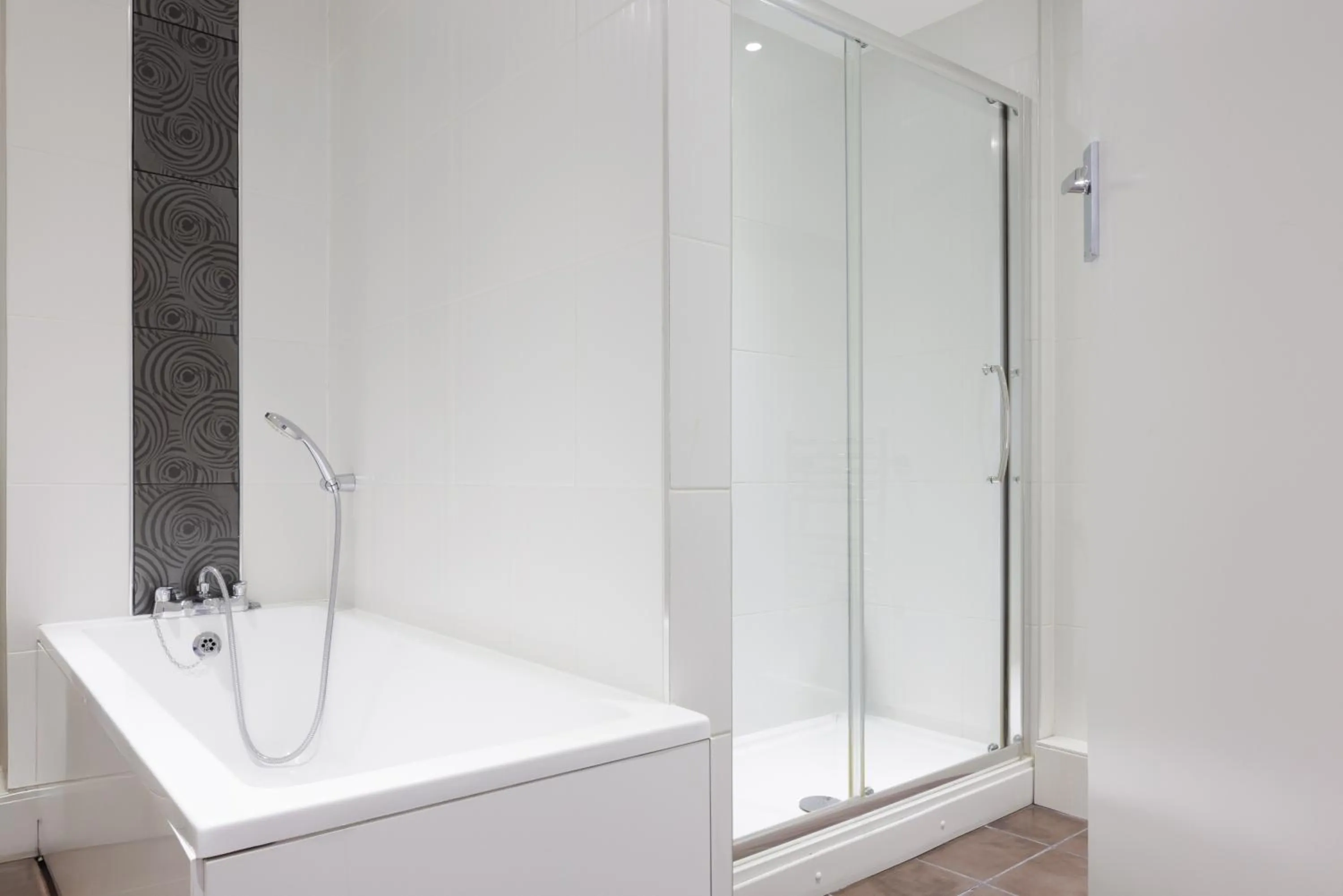 Bathroom in The Cumberland Hotel