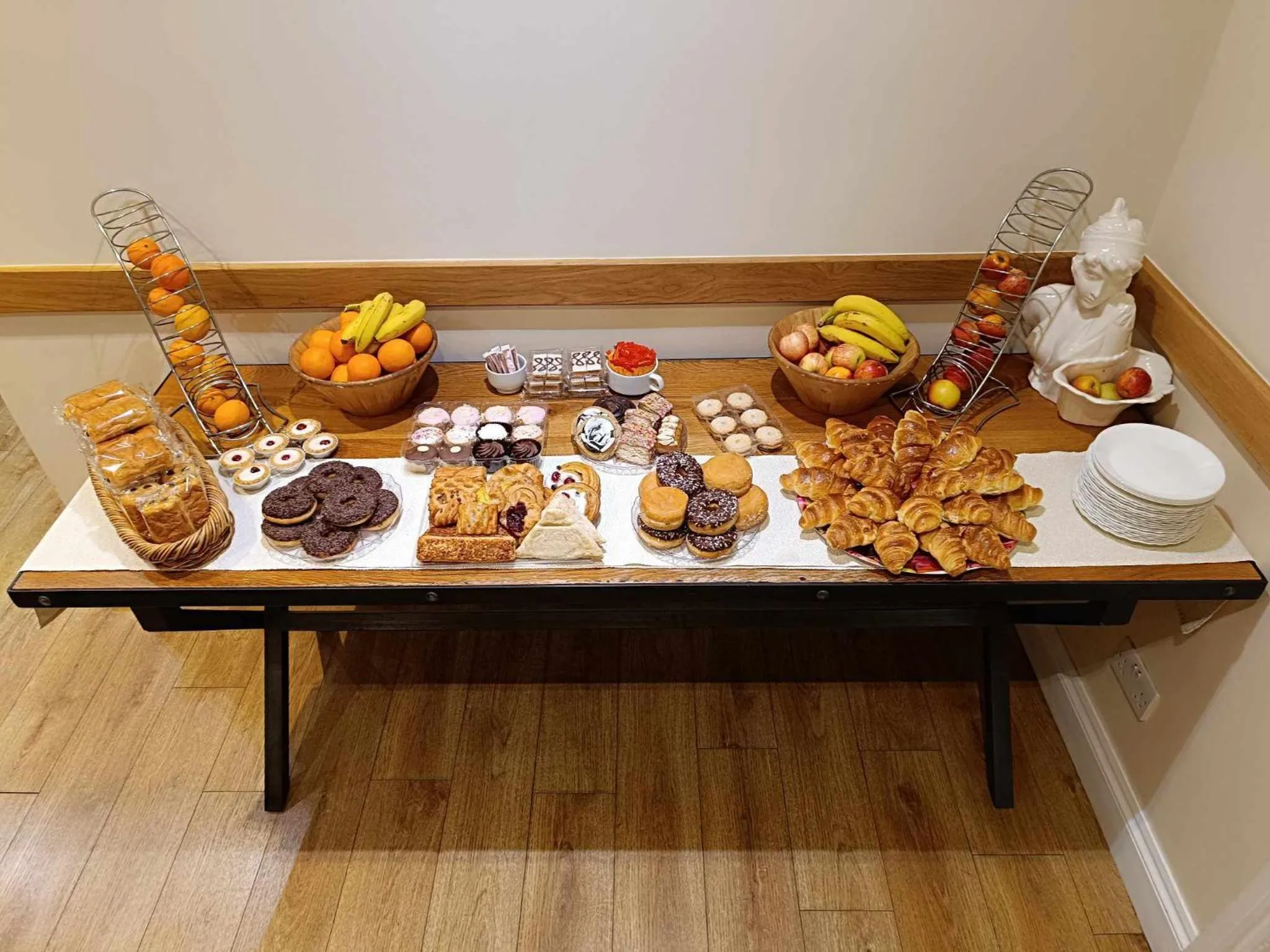 Breakfast in St Simeon