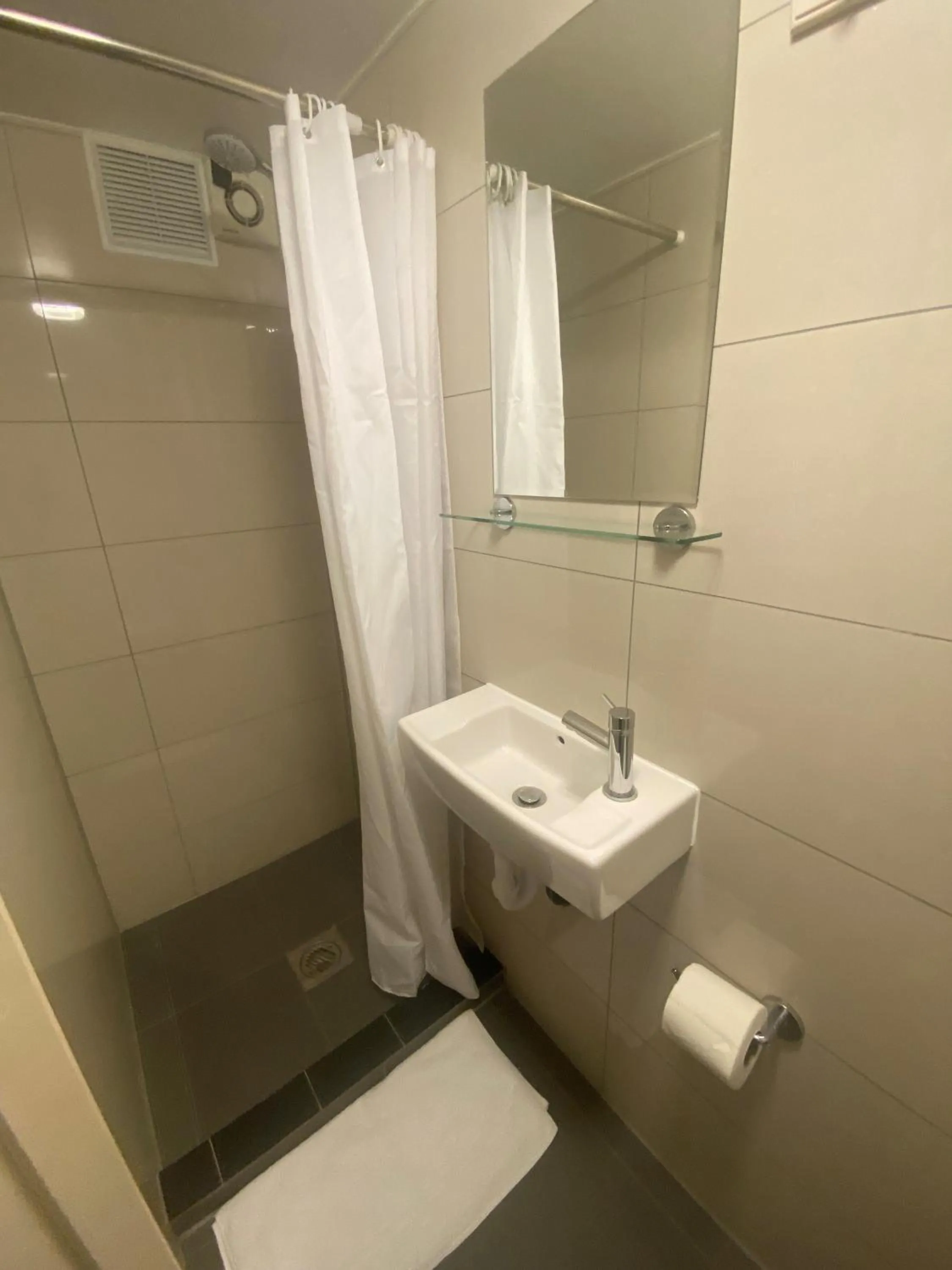 Bedroom in St Simeon