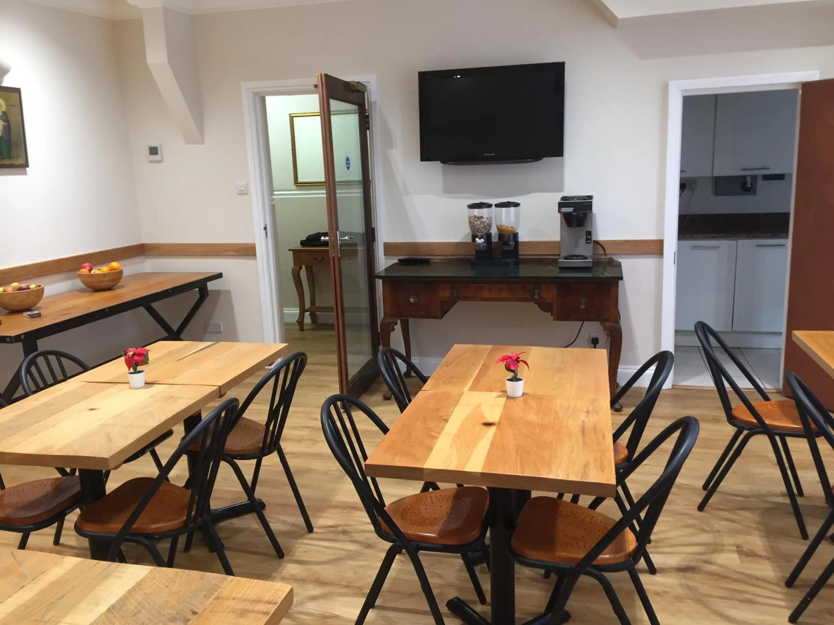 Dining area in St Simeon