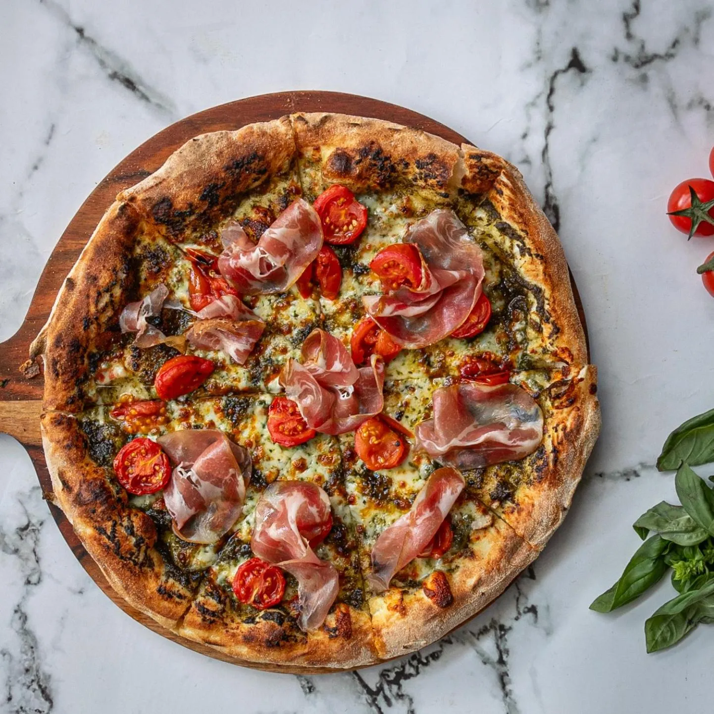 Food in Native Rose Hotel