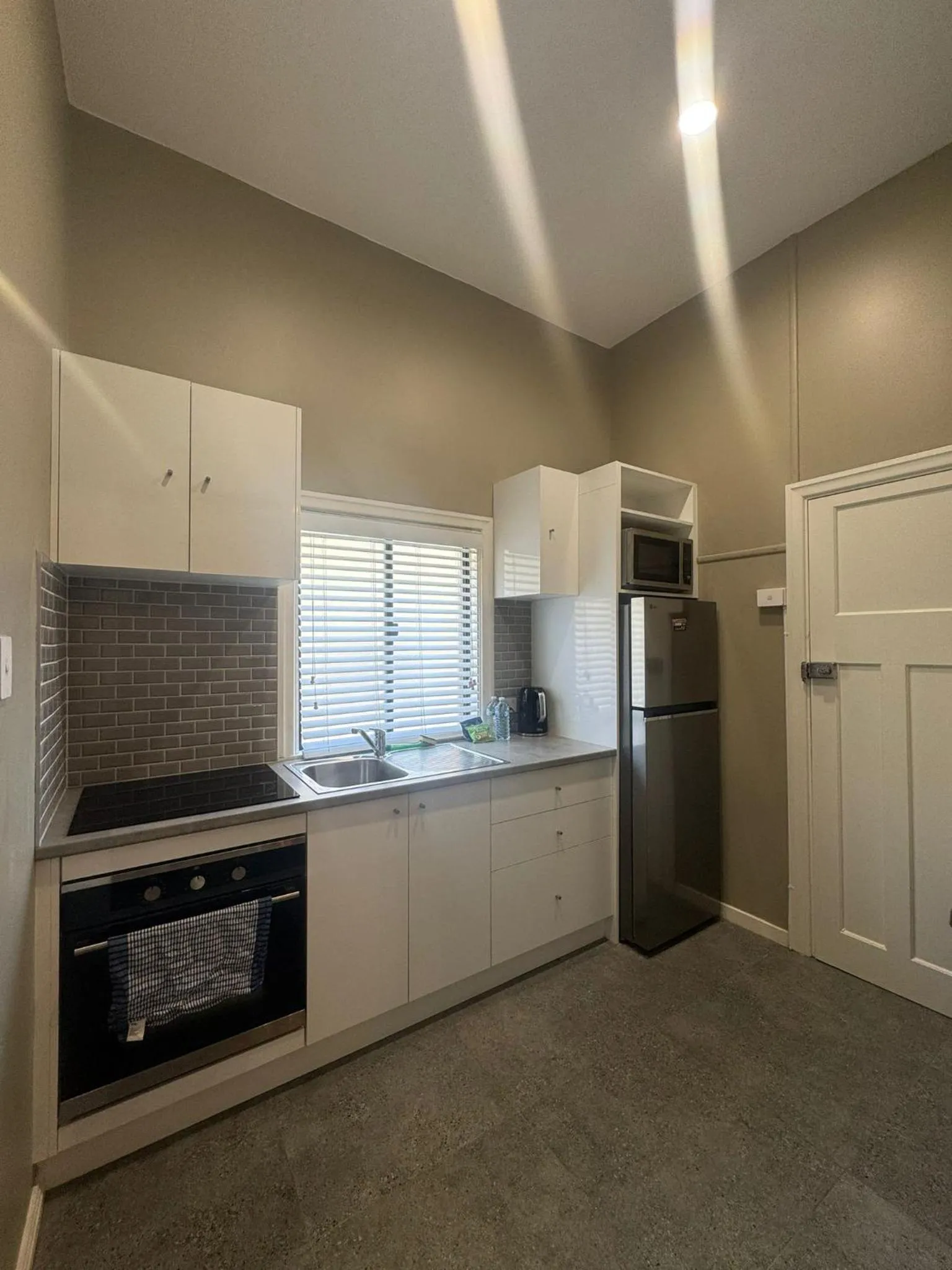 microwave in K2 Brisbane