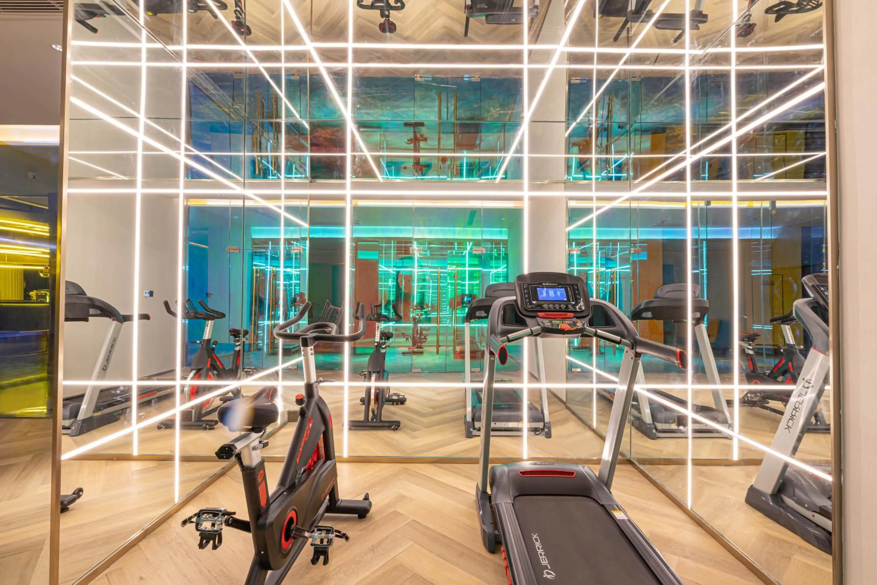 Fitness centre/facilities in Zhangjiagang Pedestrian Street Manxin Hotel