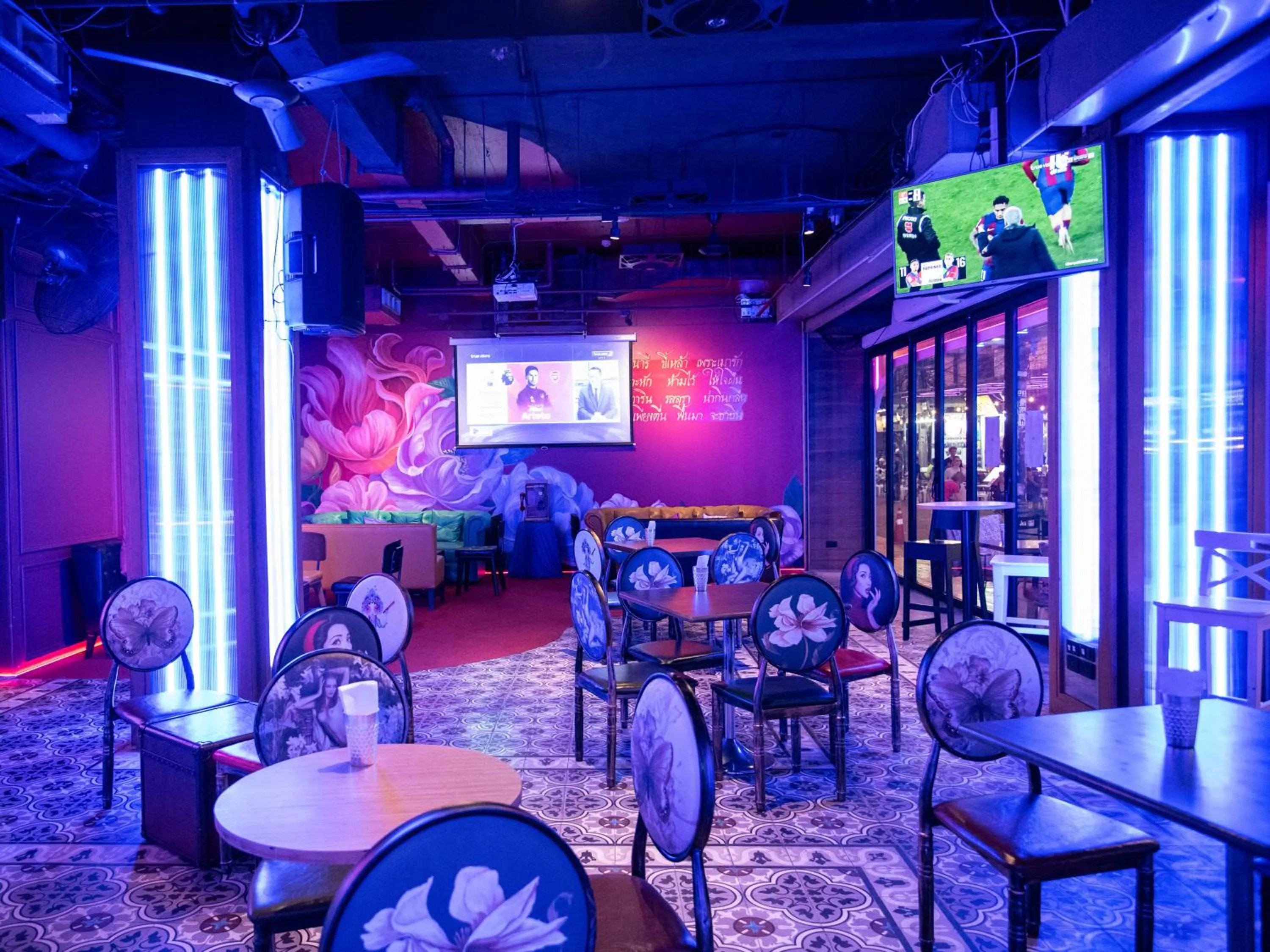 Area and facilities in Tinidee Trendy Bangkok Khaosan