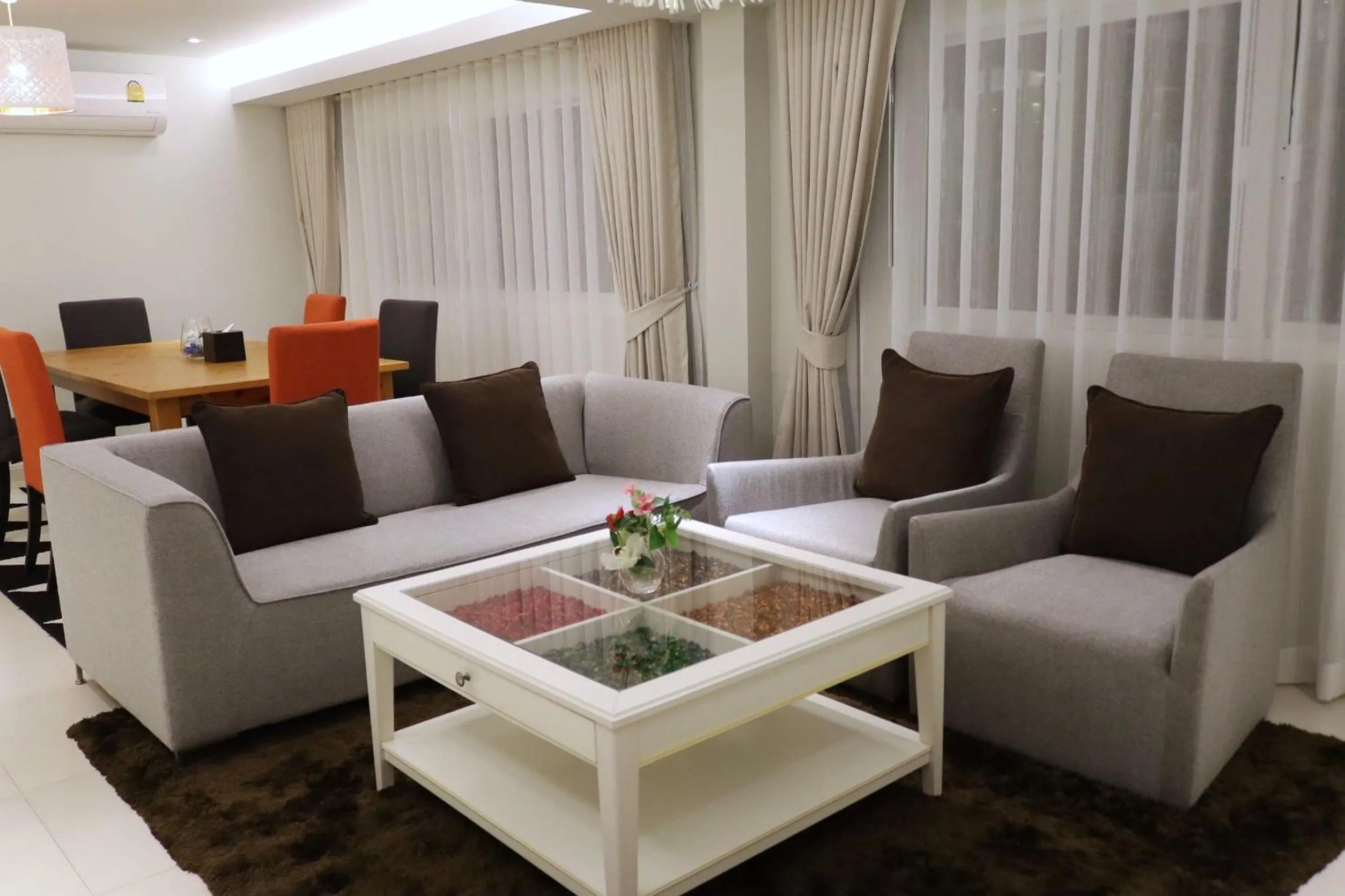 Living room in Tinidee Trendy Bangkok Khaosan