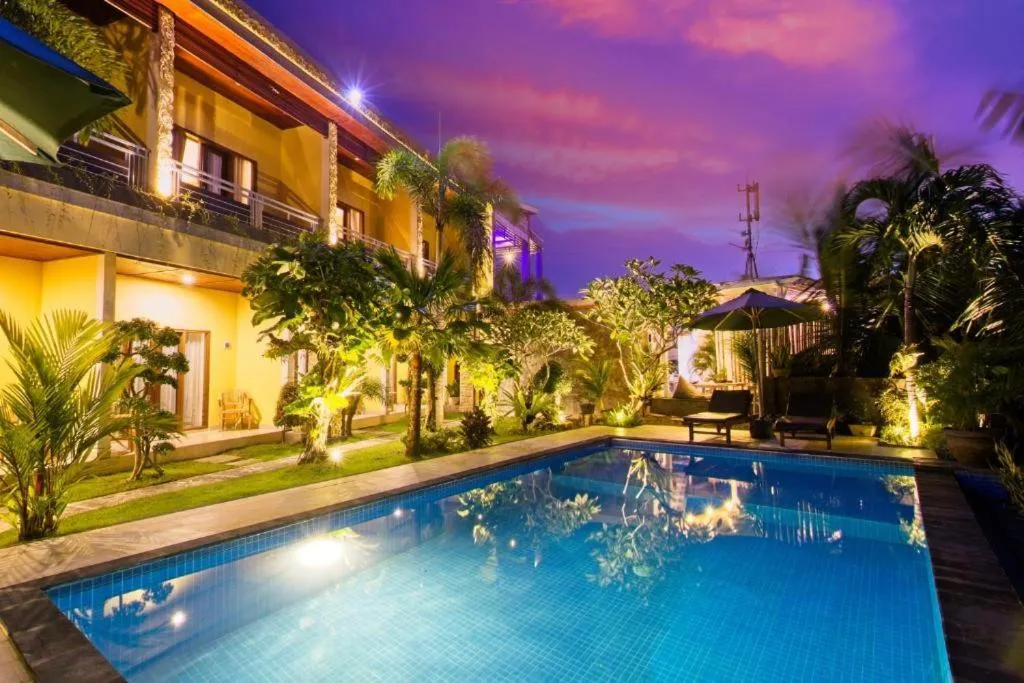 Property building in Kelingking Sunset Point Hotel & Spa