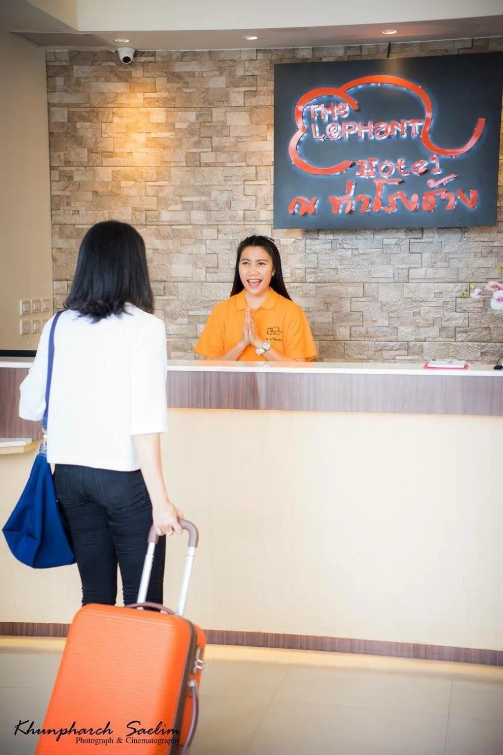 People in The Lephant Hotel