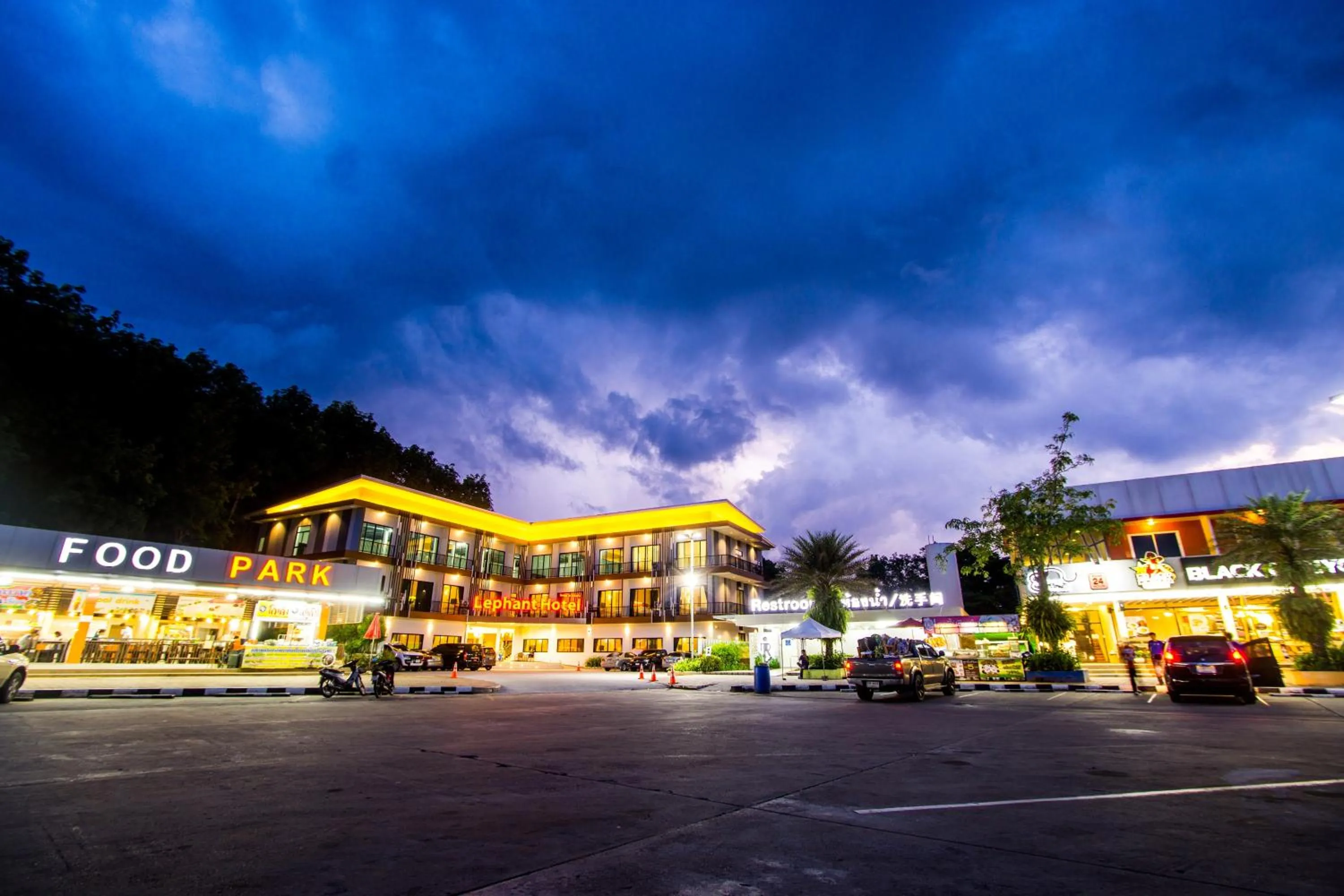 Nearby landmark in The Lephant Hotel