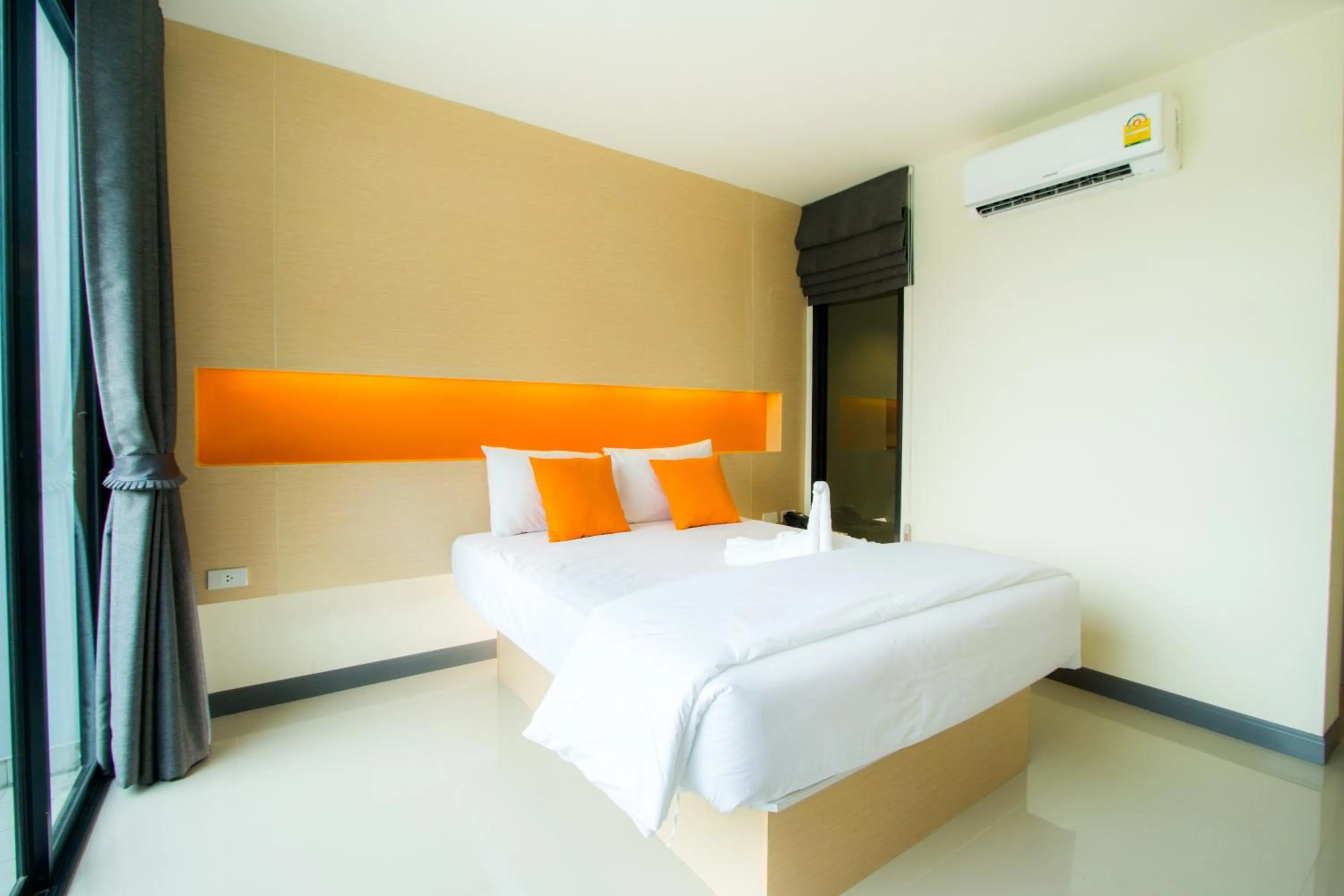 Decorative detail, Bed in The Lephant Hotel