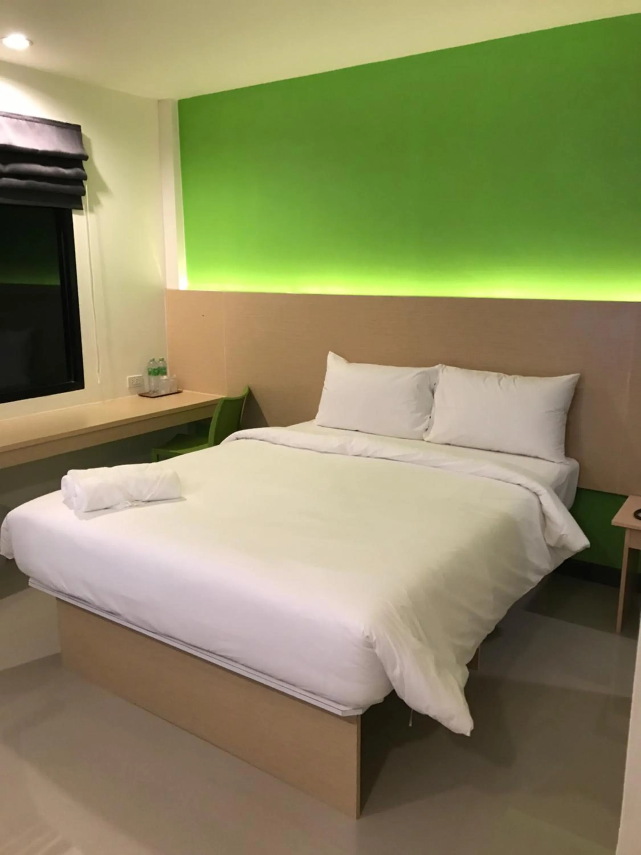 Bed in The Lephant Hotel