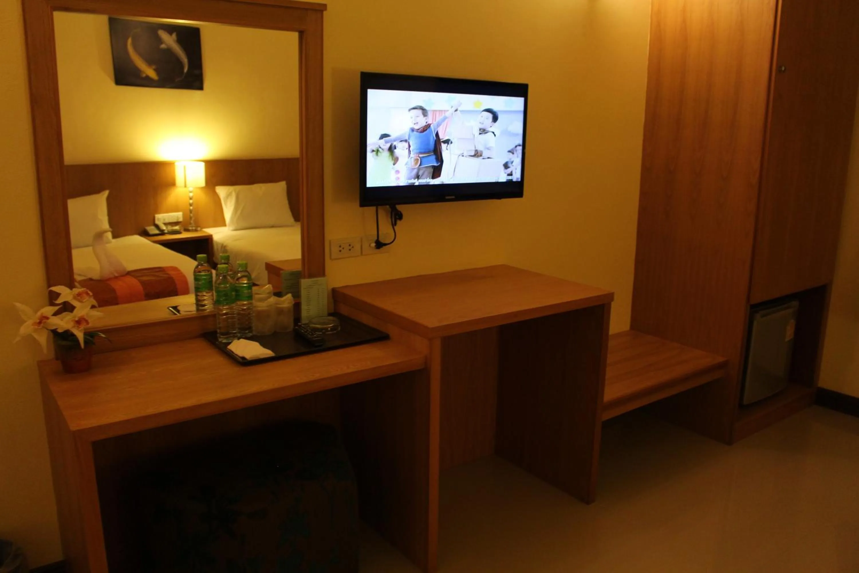 Photo of the whole room in The Lephant Hotel