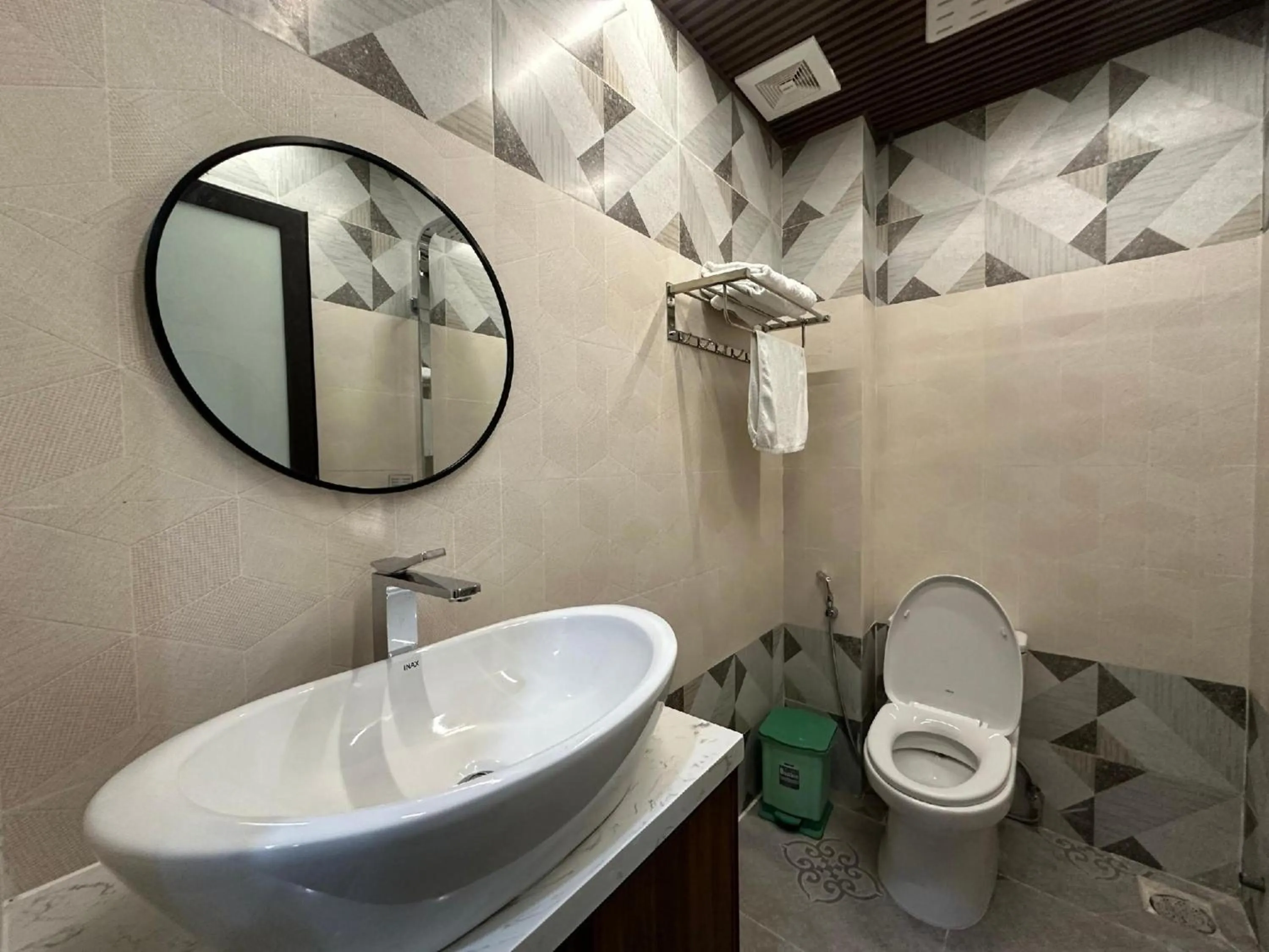 Bathroom in Thien Han Phat Hotel