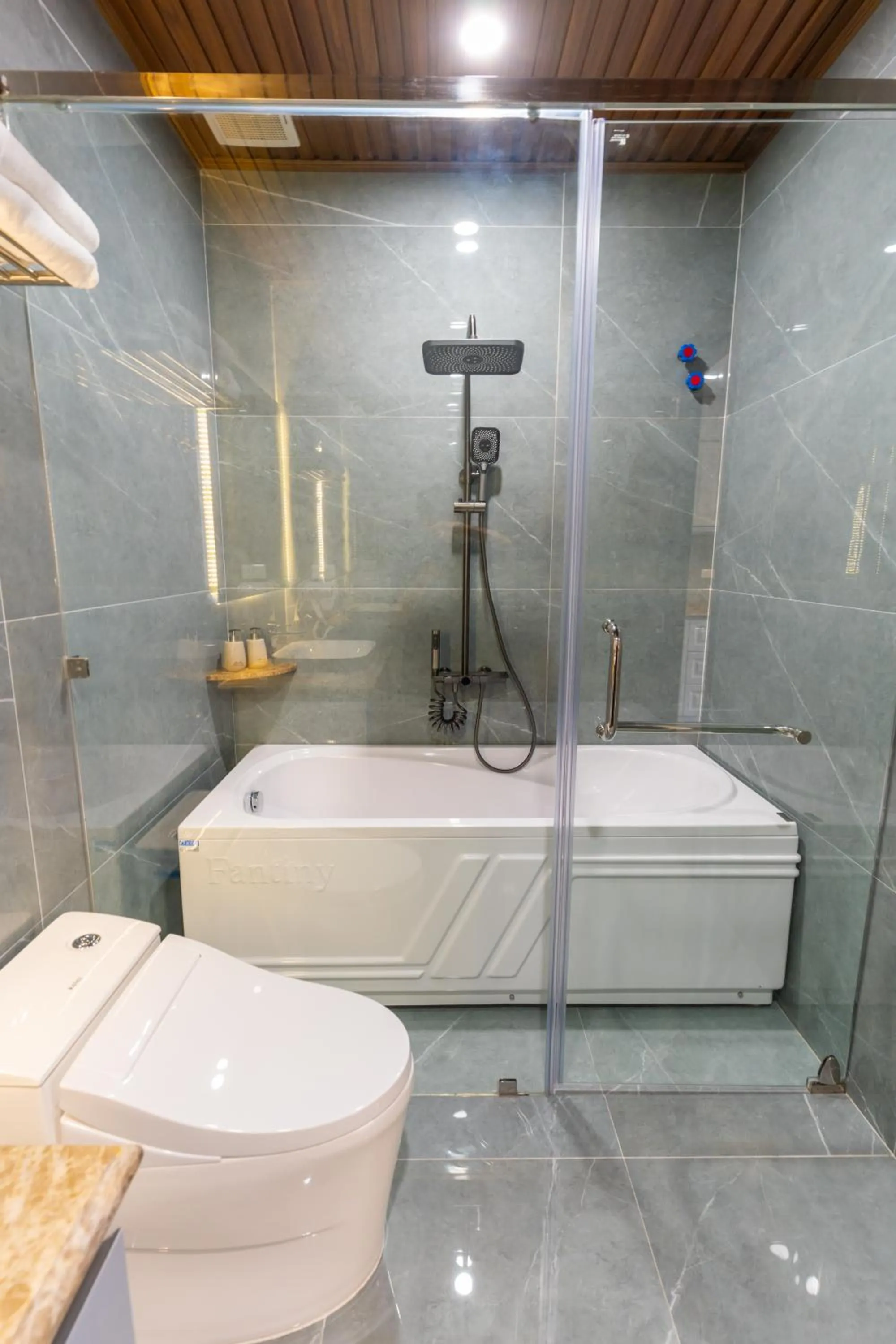 CM Hotel & Apartment