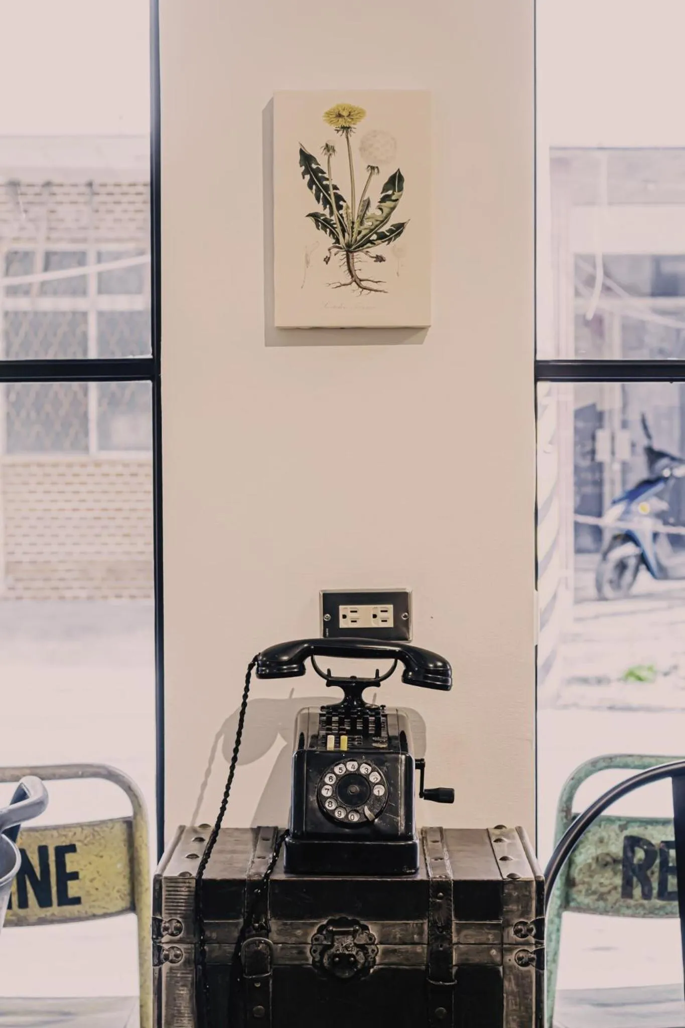 Decorative detail in 仁愛小公館-市區近東大門