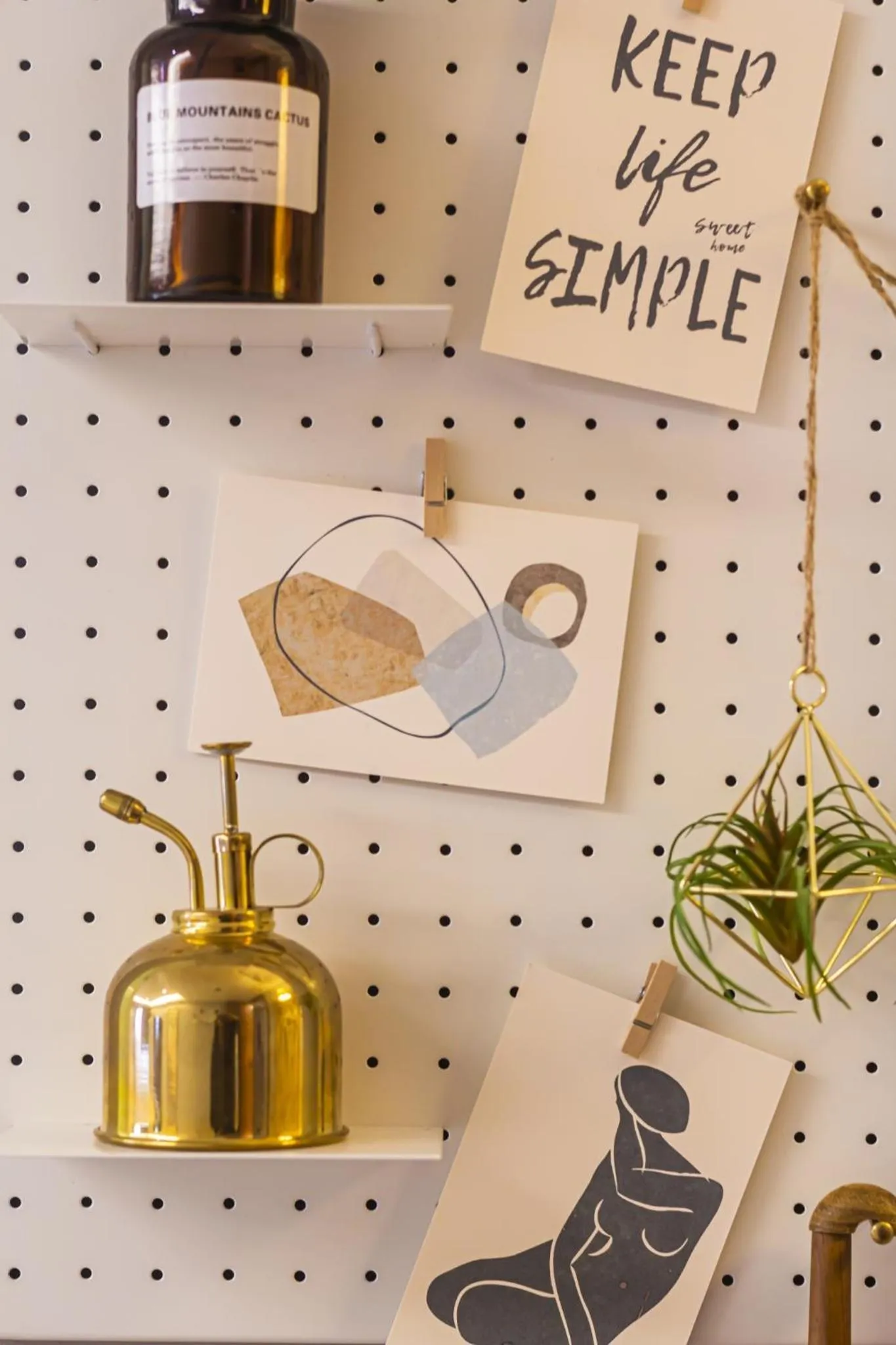 Decorative detail in 仁愛小公館-市區近東大門