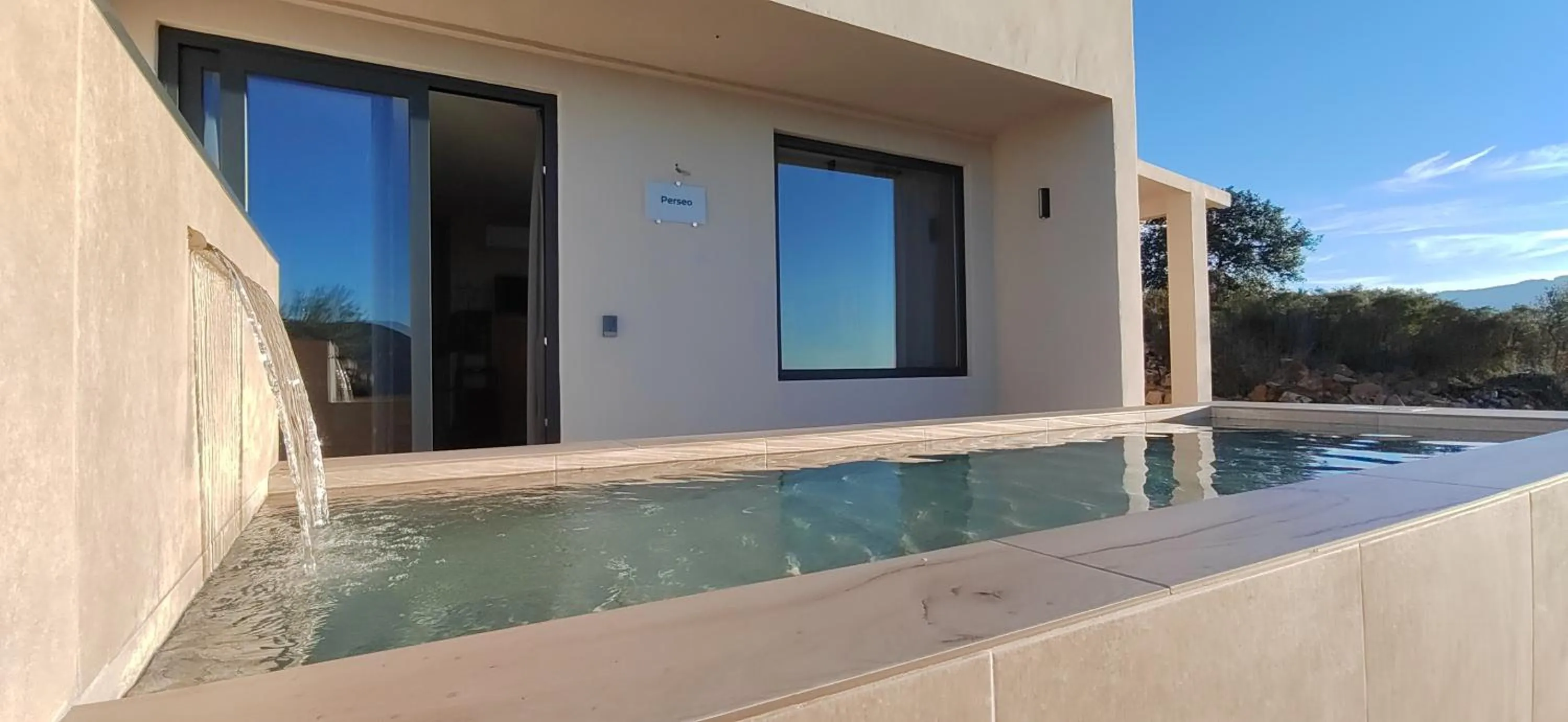 Swimming pool in Las estrellas del duende