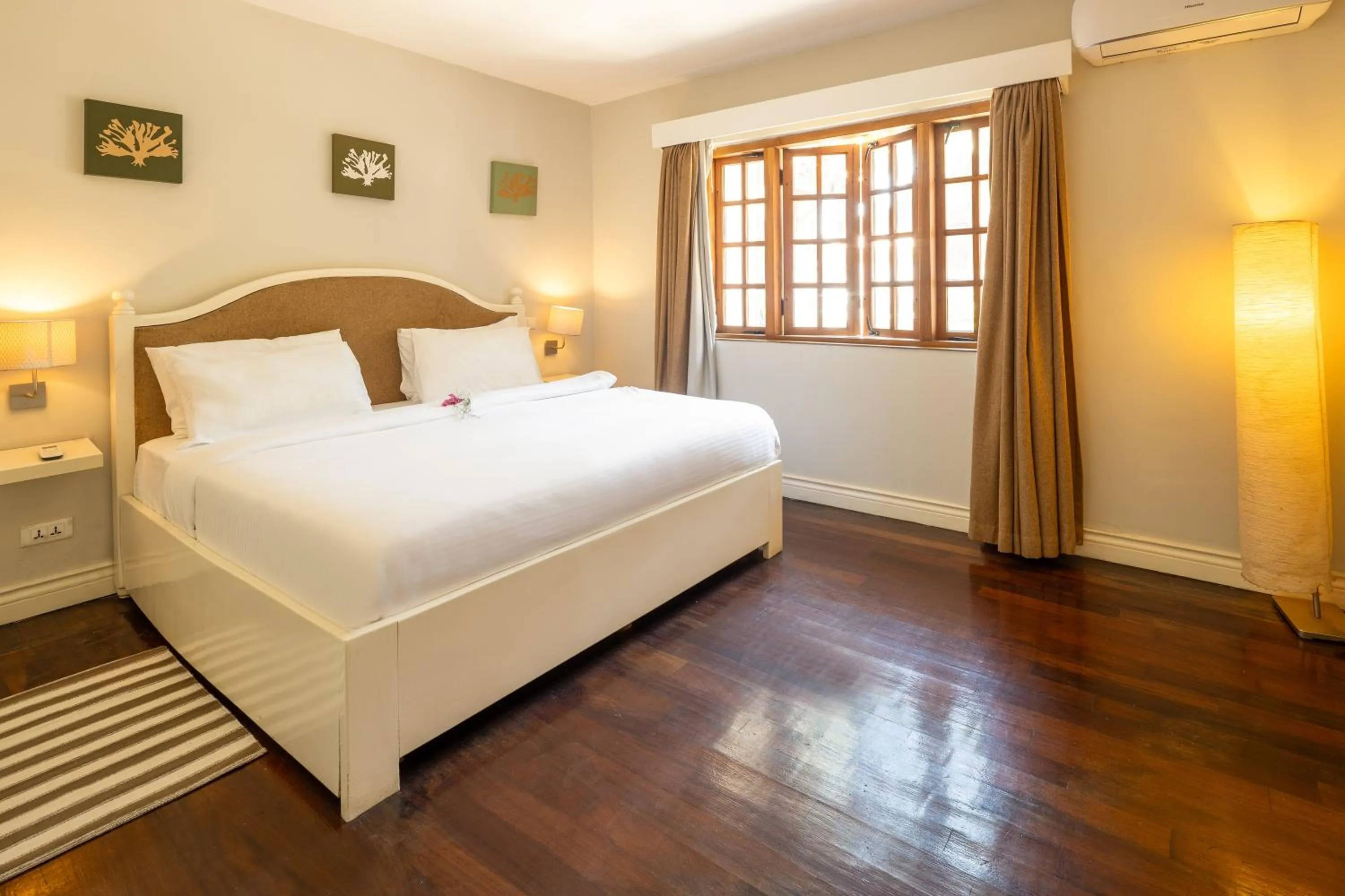 Bed in Olma Hotel & Suites