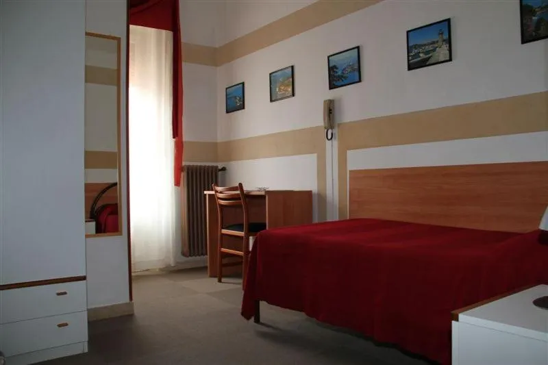 Photo of the whole room, Bed in Albergo Al Pescatore