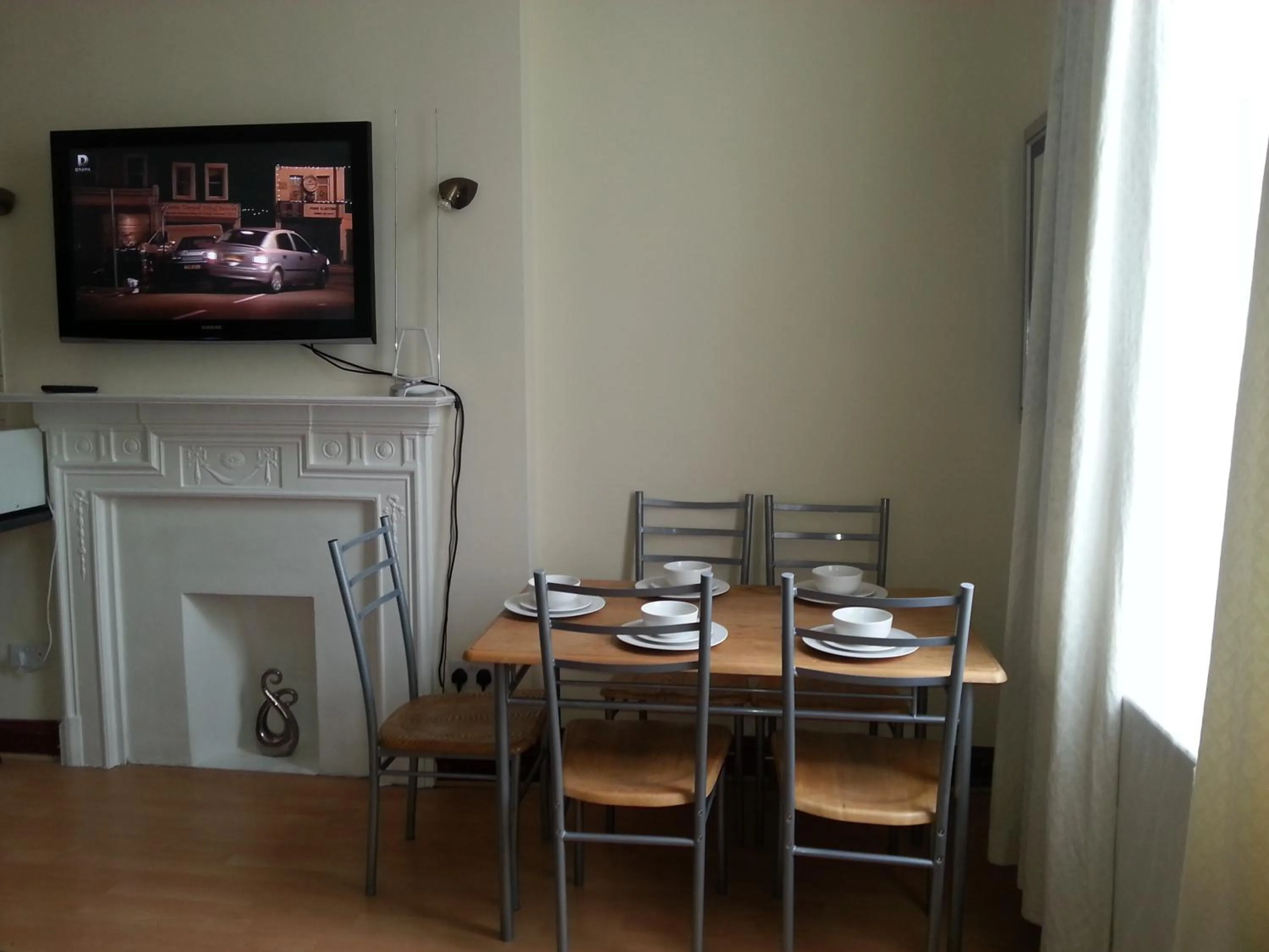 Dining area in Kensington and Chelsea Apartment