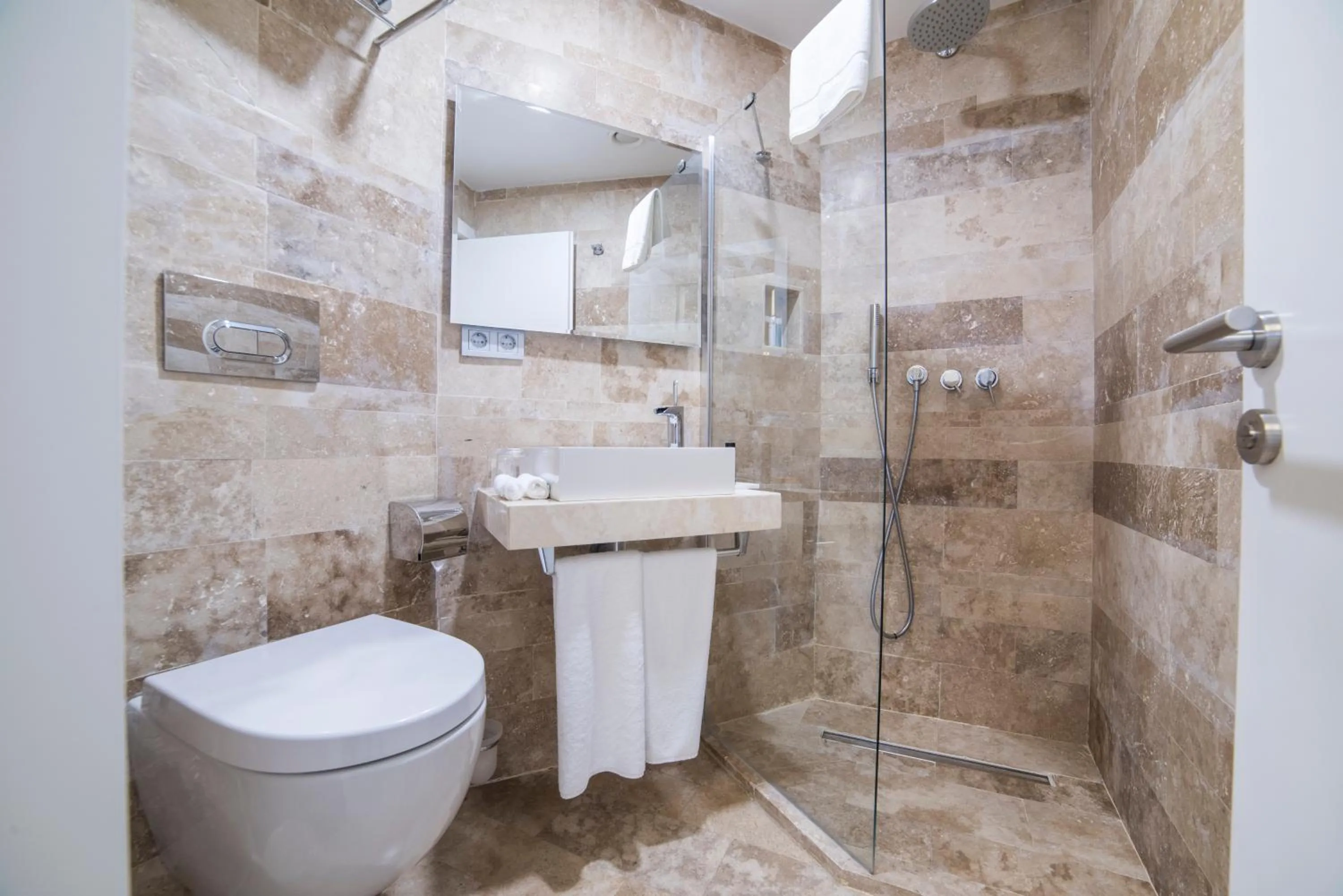 Shower in Yalikavak Marina Garden Hotel