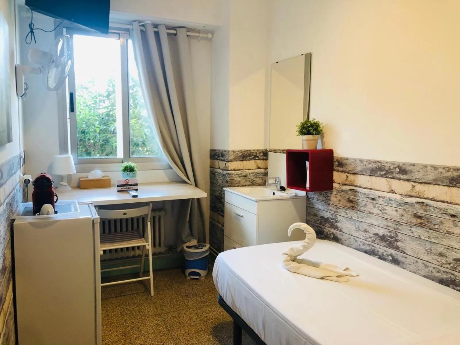 Decorative detail in VALENCIA SUITS YOU Centro Histórico, Establecimiento Automatizado-Fast Auto Check in&Out, Solo para Adultos-Adults only