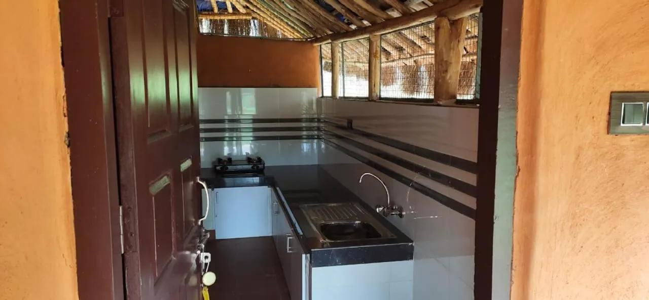 Kitchen or kitchenette in Cleveland Resorts Kanthalloor