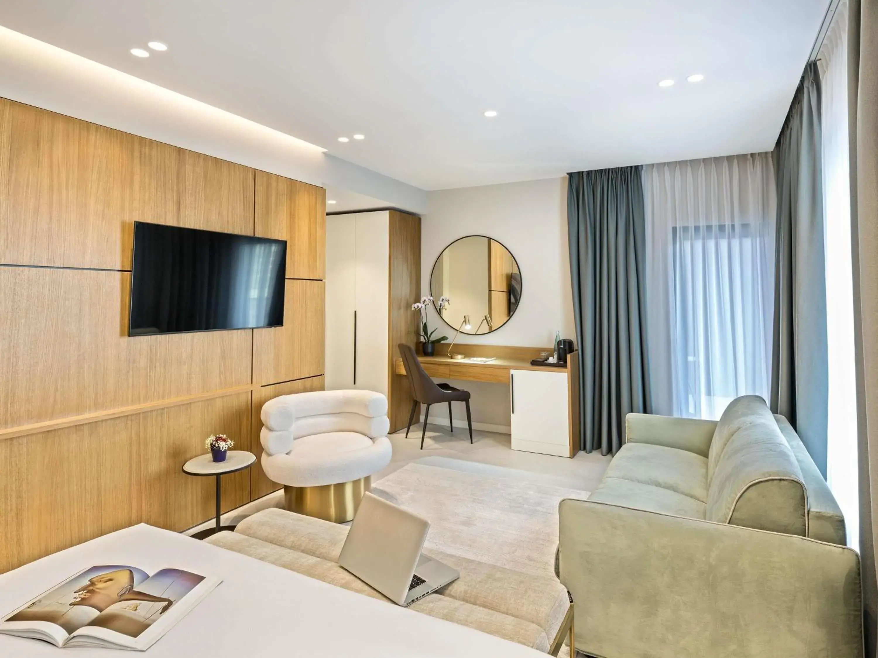 Superior King Room with Sofa Bed in Mercure Tirana Superior King Room with Sofa Bed in Mercure Tirana