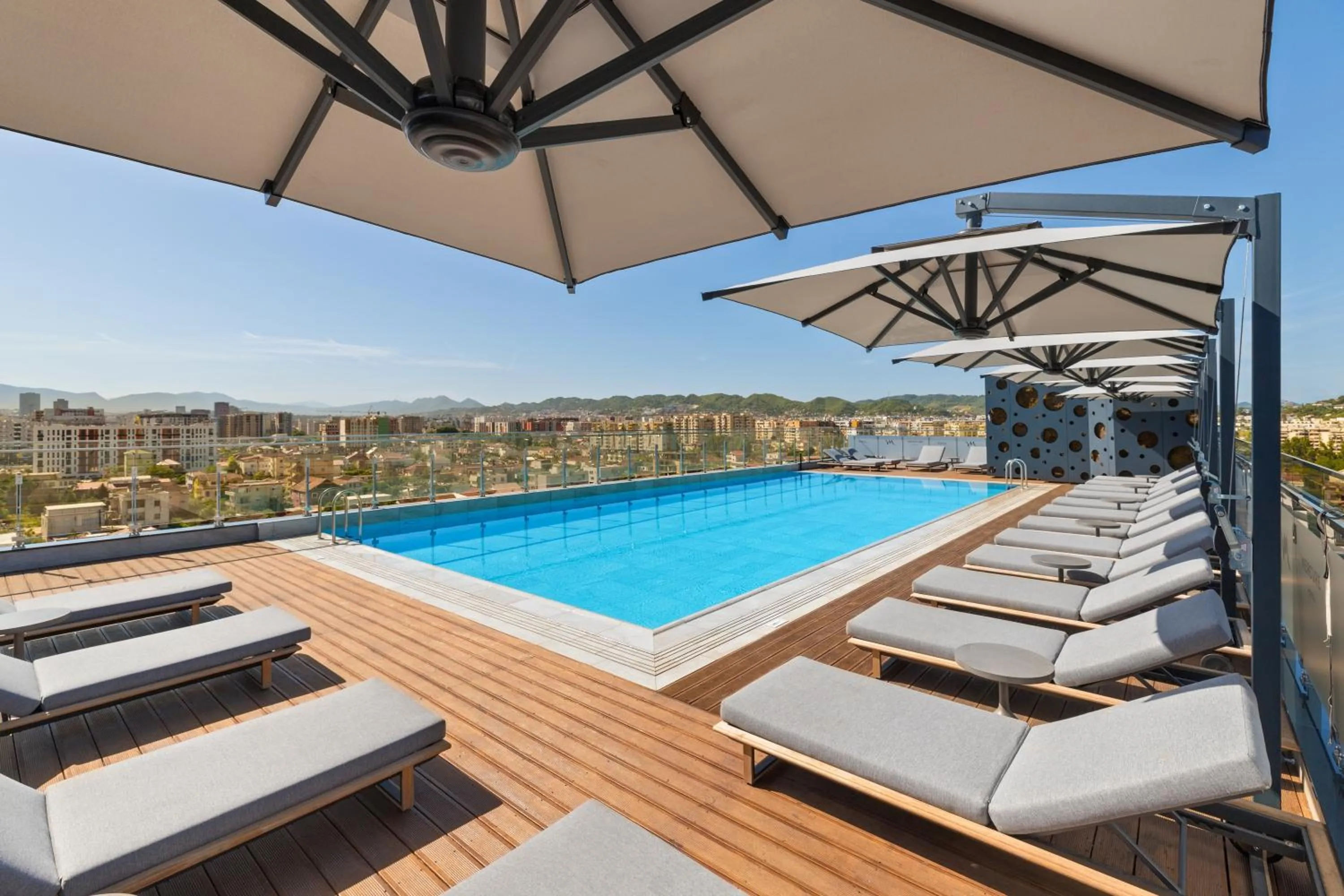 Day in Mercure Tirana