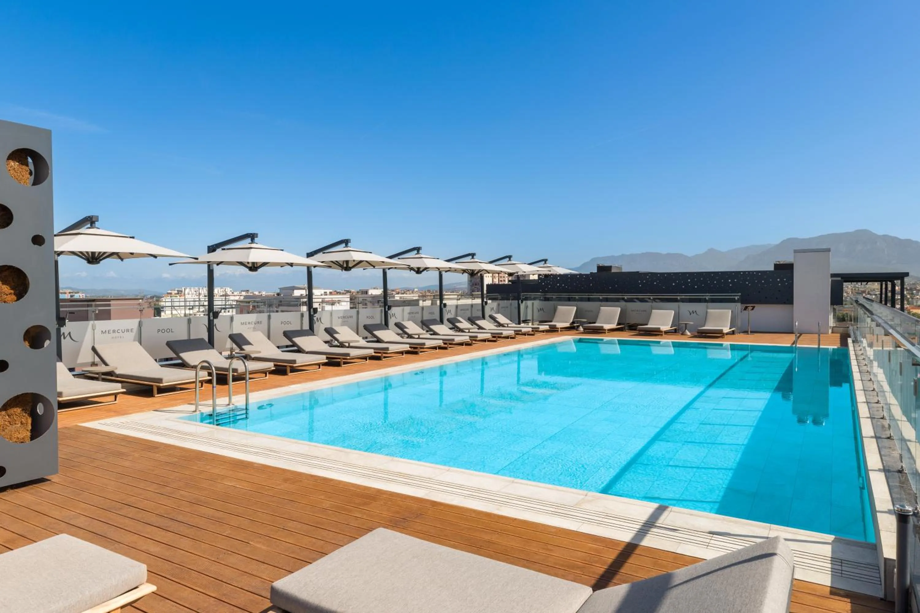 Day in Mercure Tirana