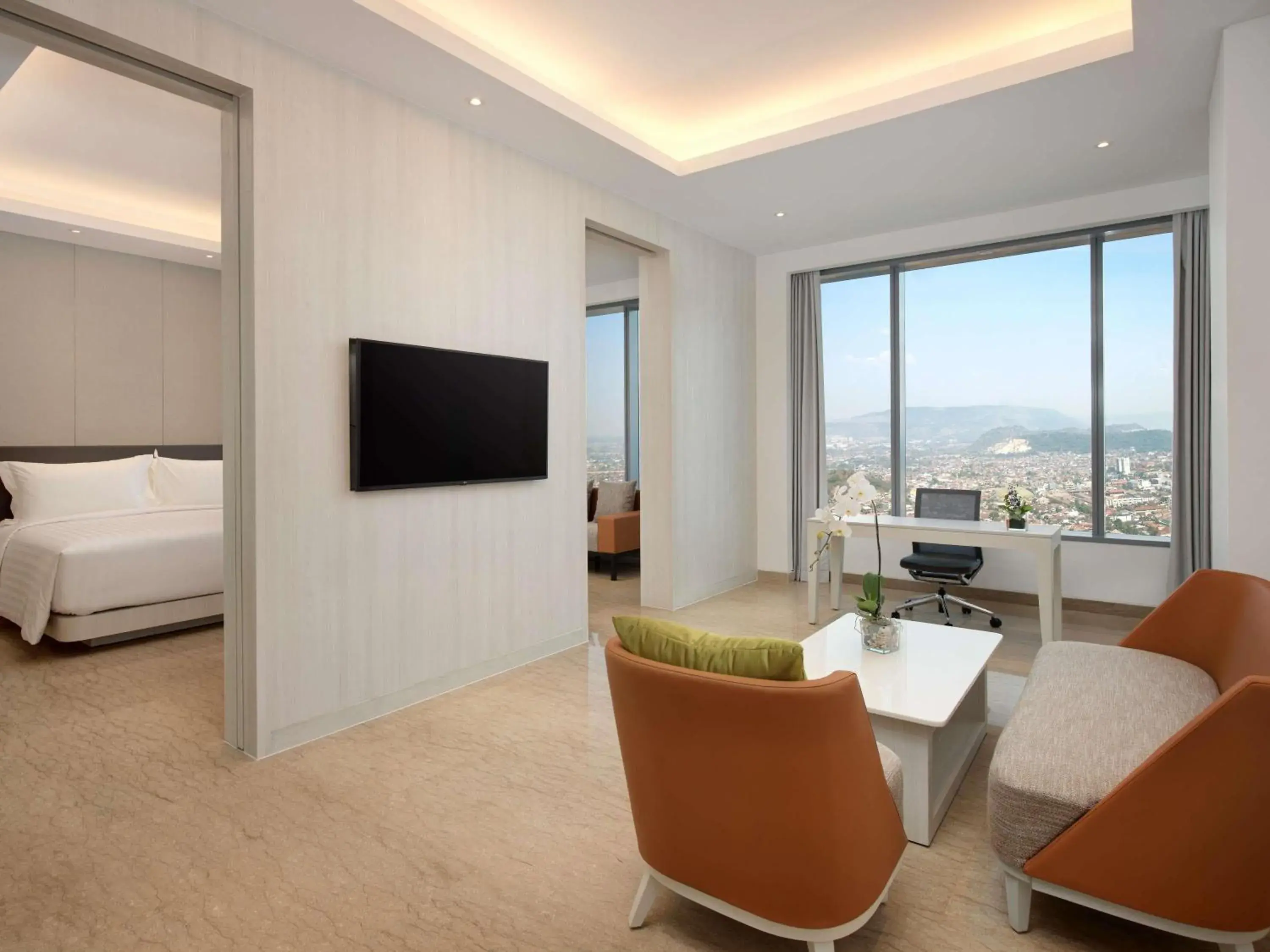 Junior King Suite in Grand Mercure Lampung Junior King Suite in Grand Mercure Lampung