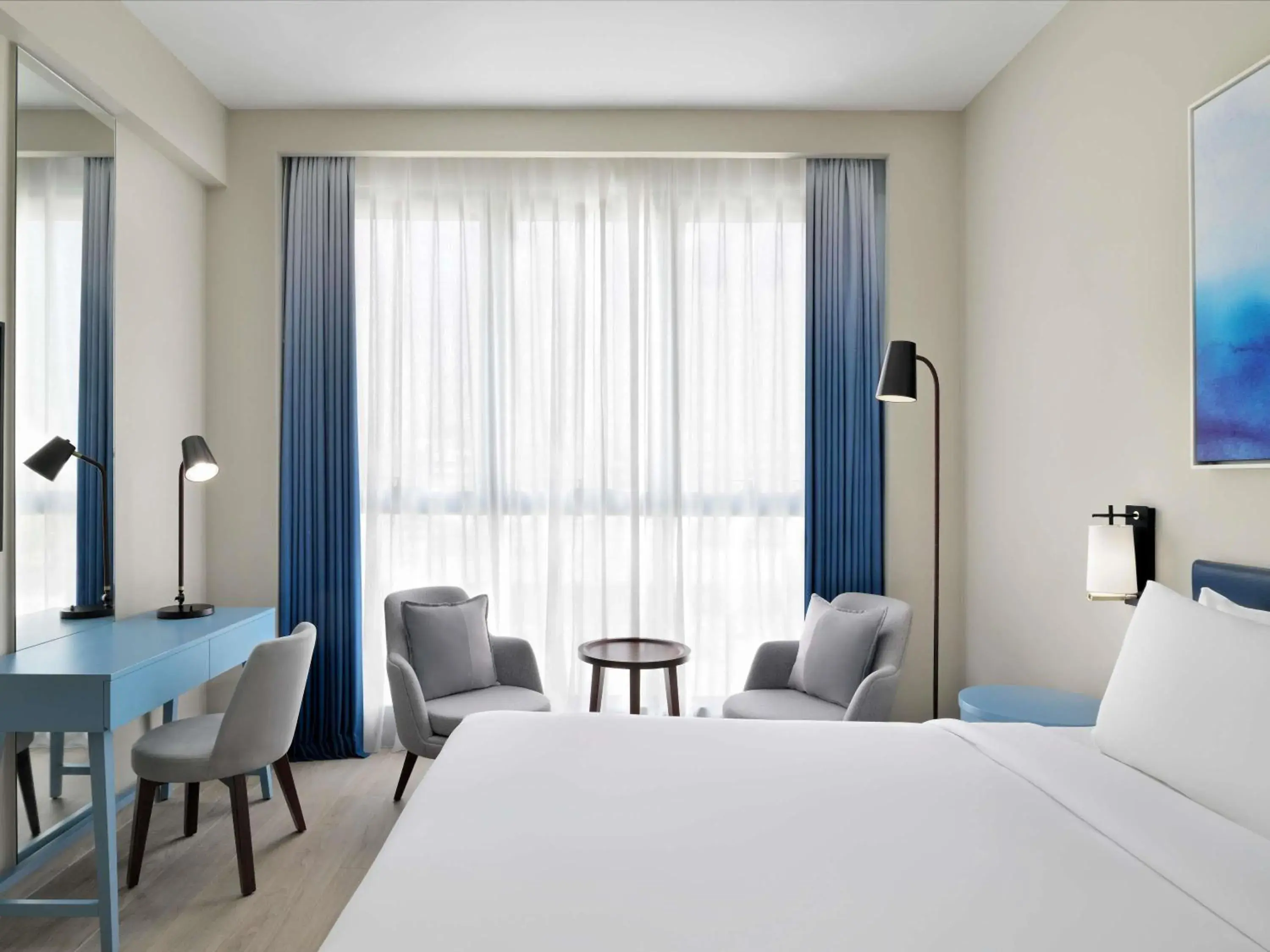 Privilege Room in Mercure Dubai Deira Privilege Room in Mercure Dubai Deira