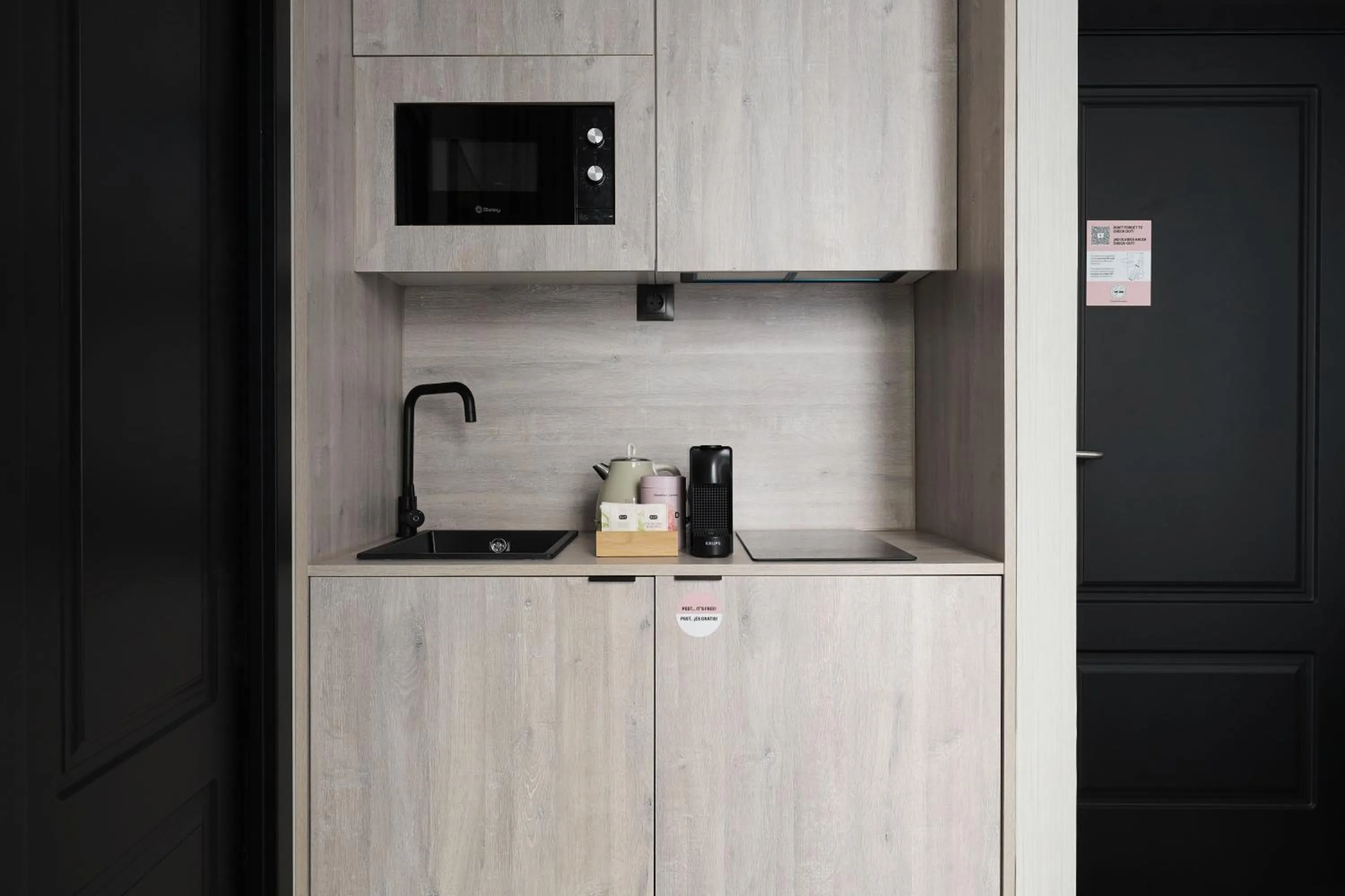 Kitchen or kitchenette in Numa Madrid Luna