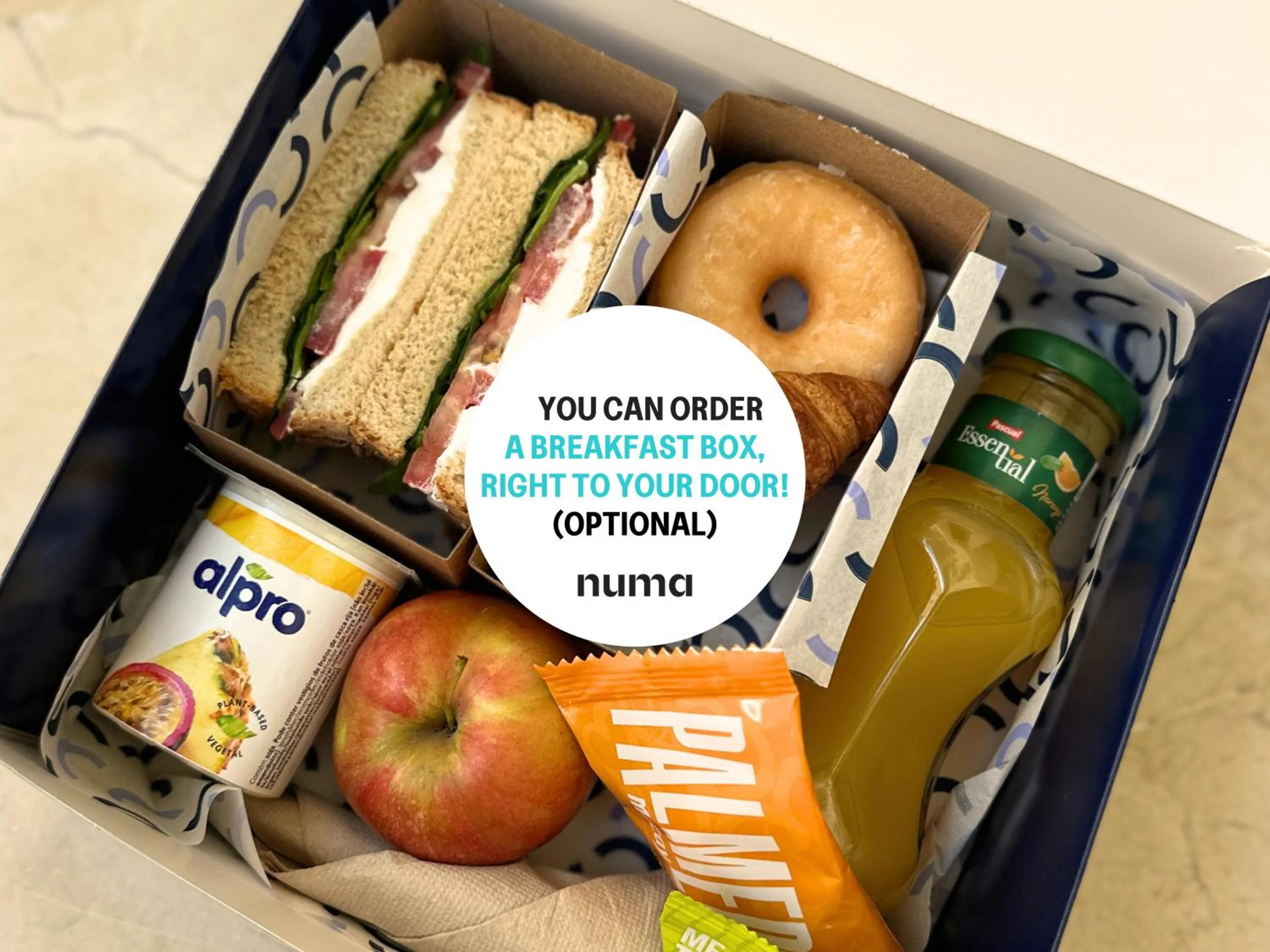 Breakfast in Numa Madrid Luna