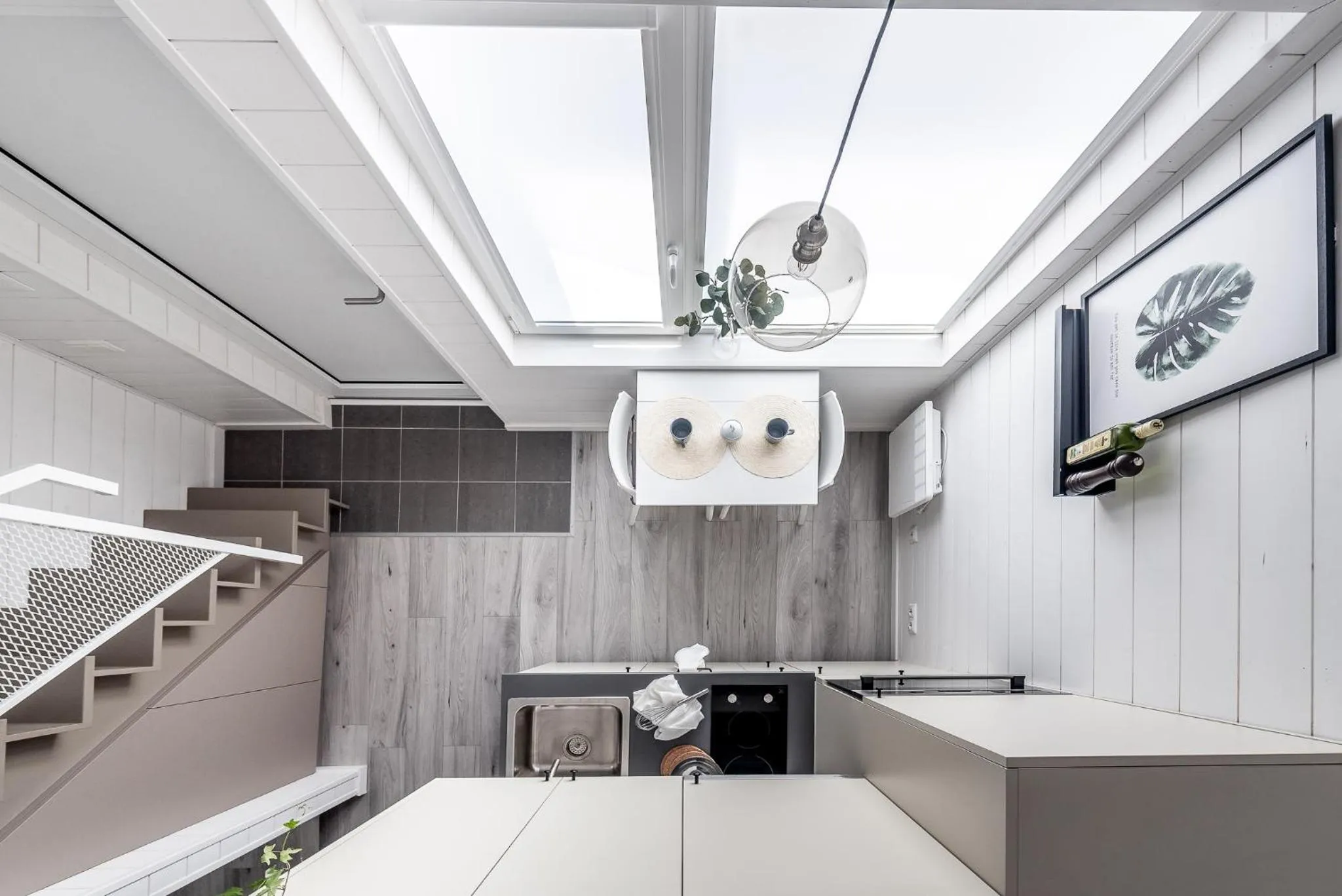 Photo of the whole room in Waterfront Cabins