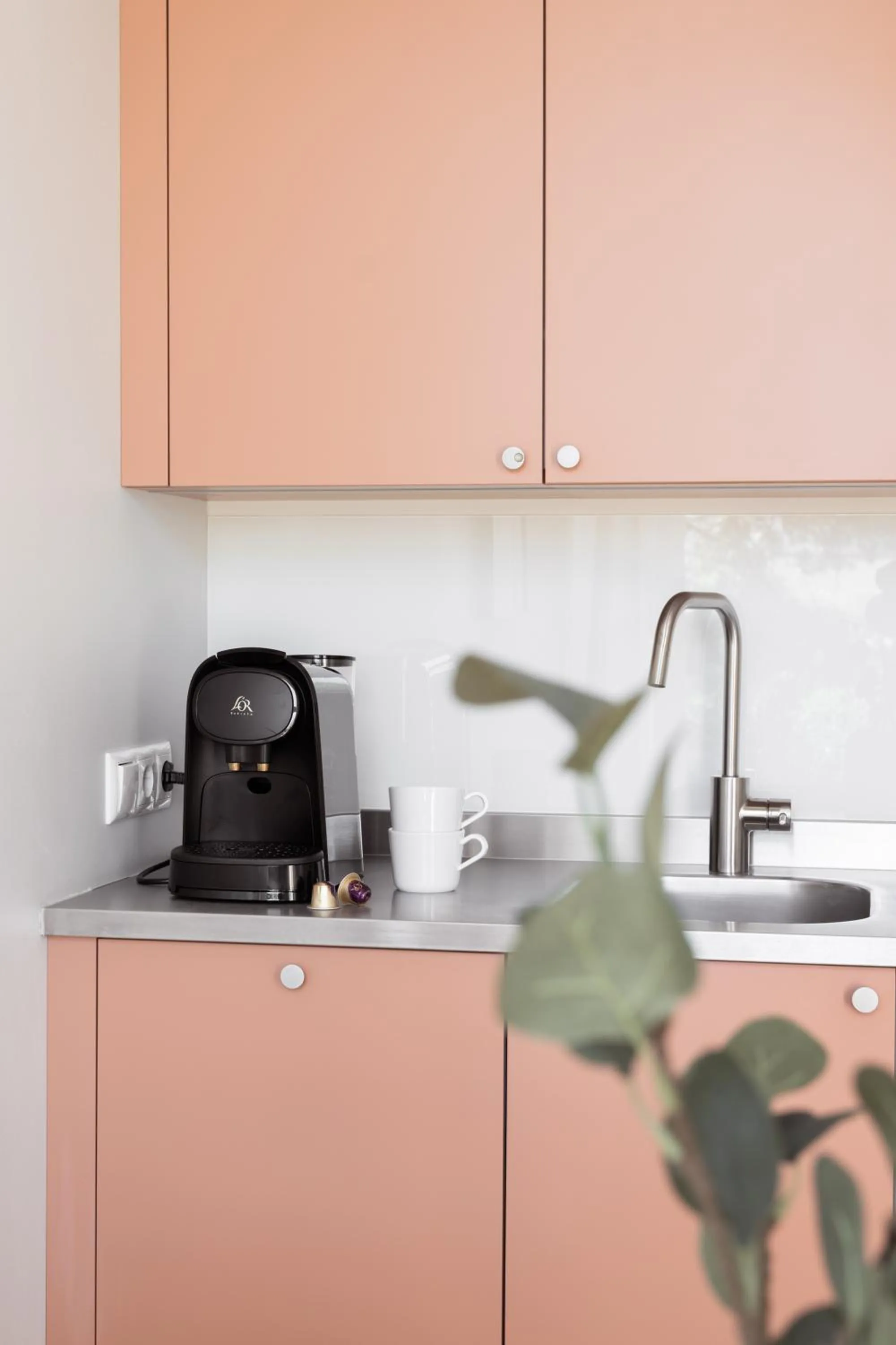 Coffee/tea facilities in Waterfront Cabins