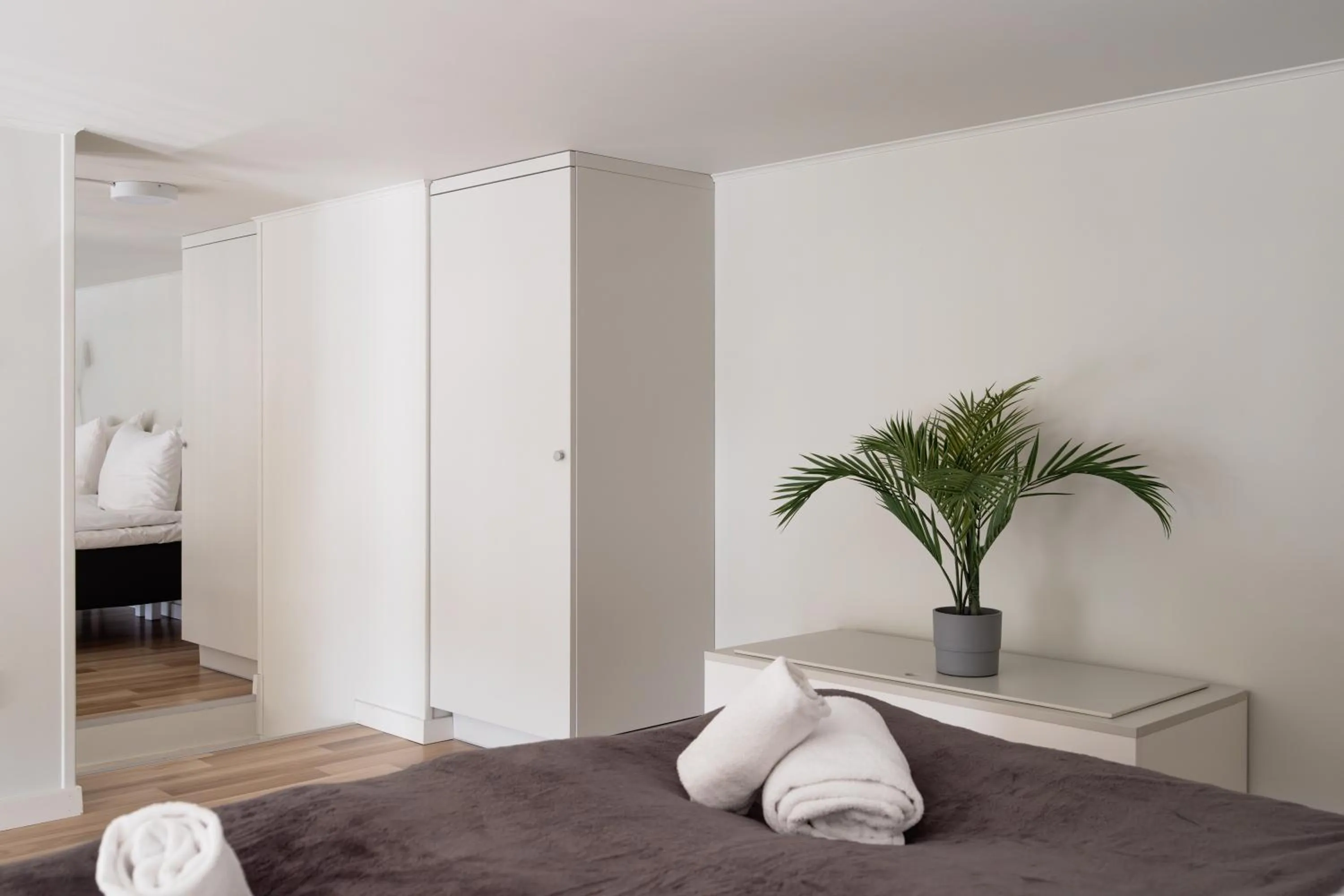 Photo of the whole room, Bed in Waterfront Cabins